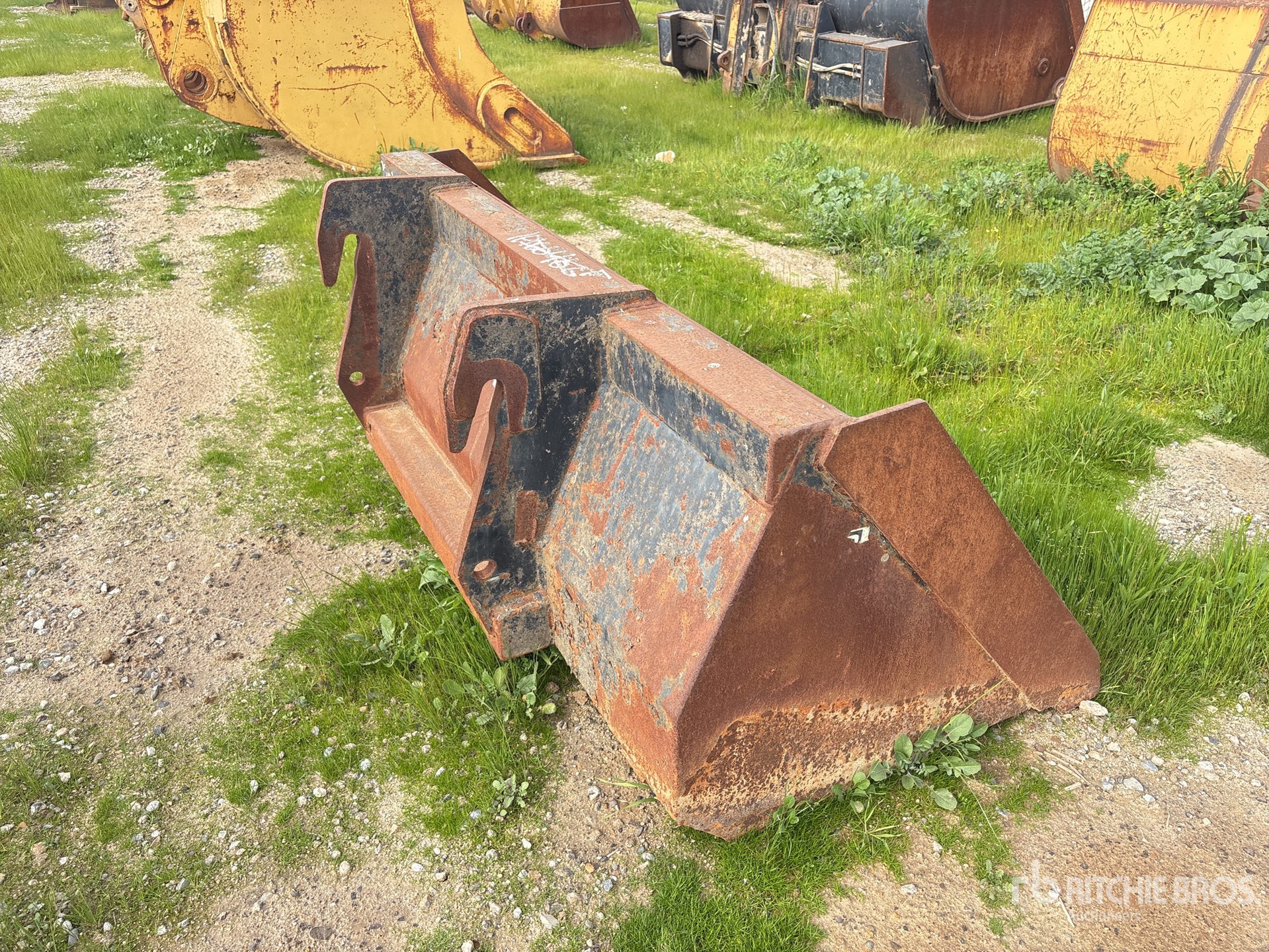 General Appearance with Imagen: esquina trasera derecha