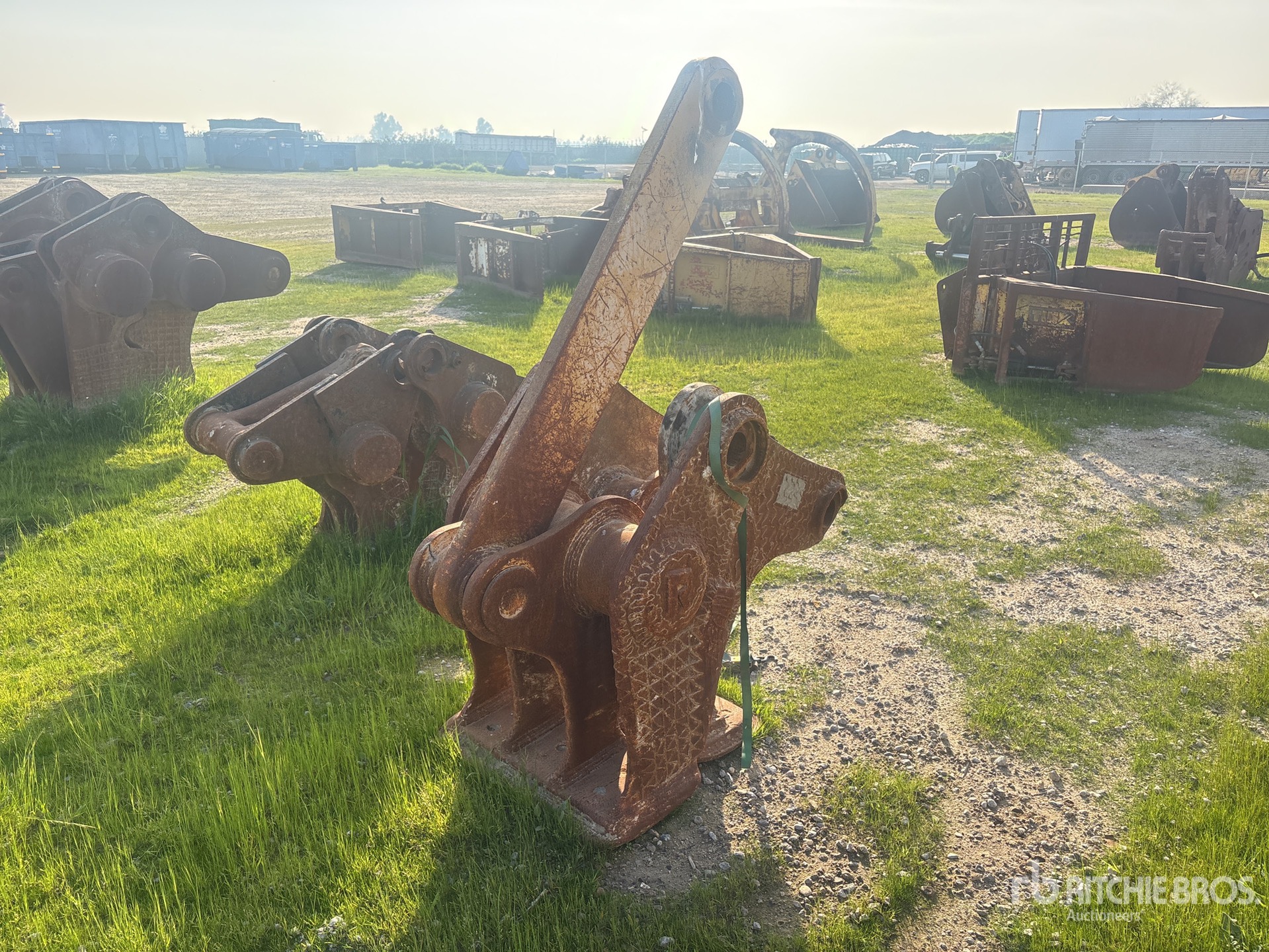 General Appearance with Imagen: esquina trasera derecha