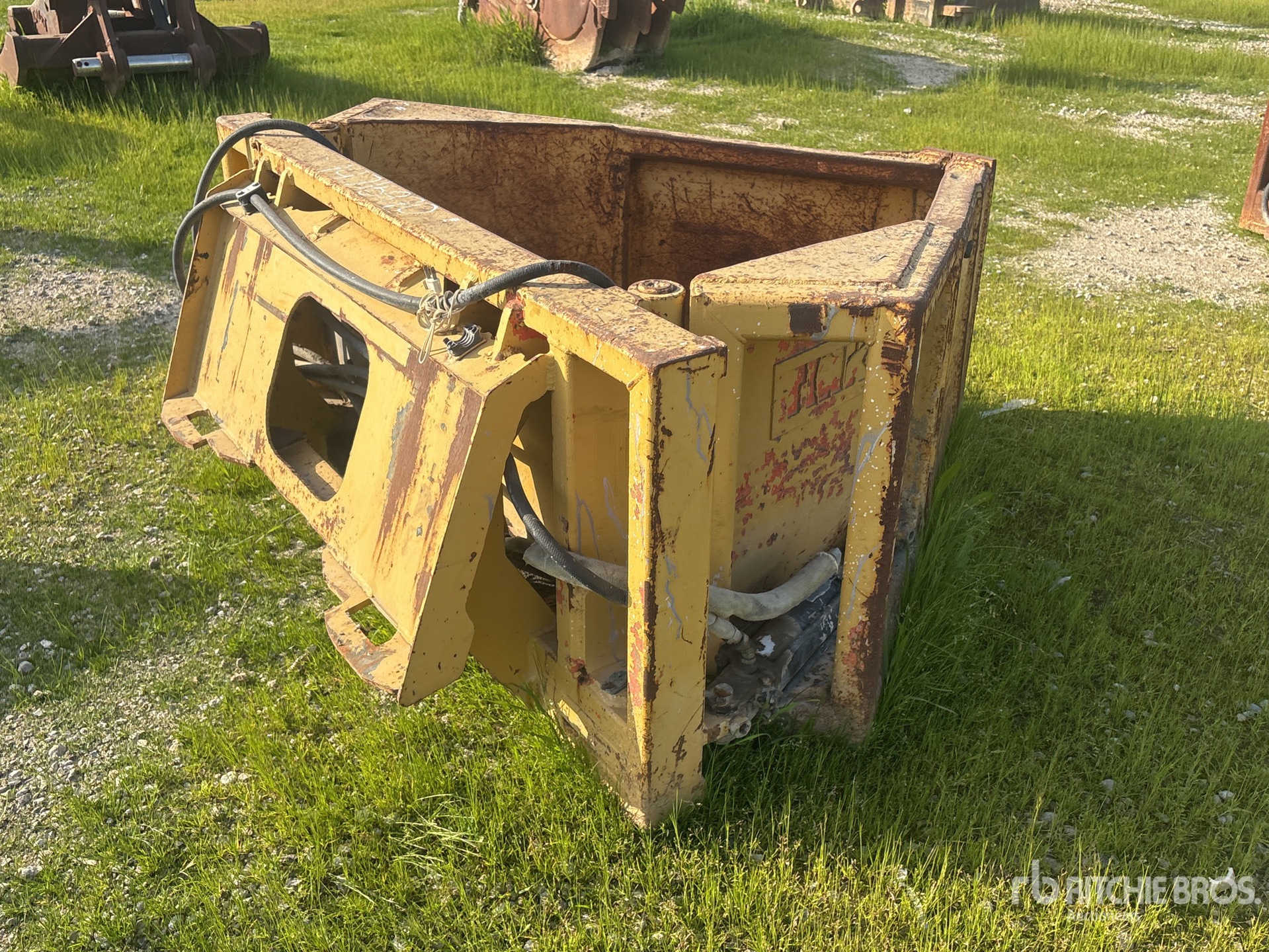 General Appearance with Imagen: esquina trasera derecha