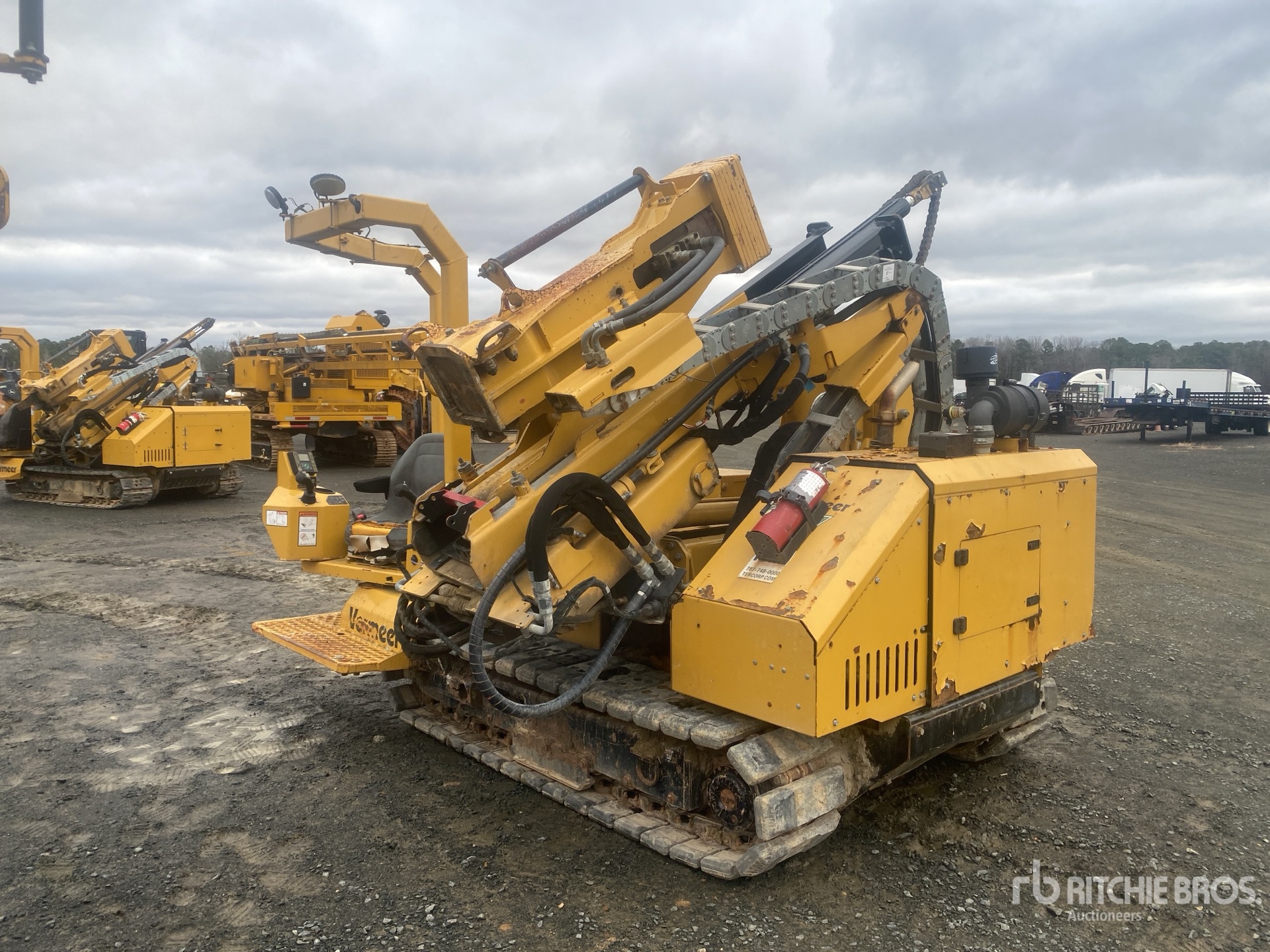 General Appearance with Imagen: esquina trasera izquierda