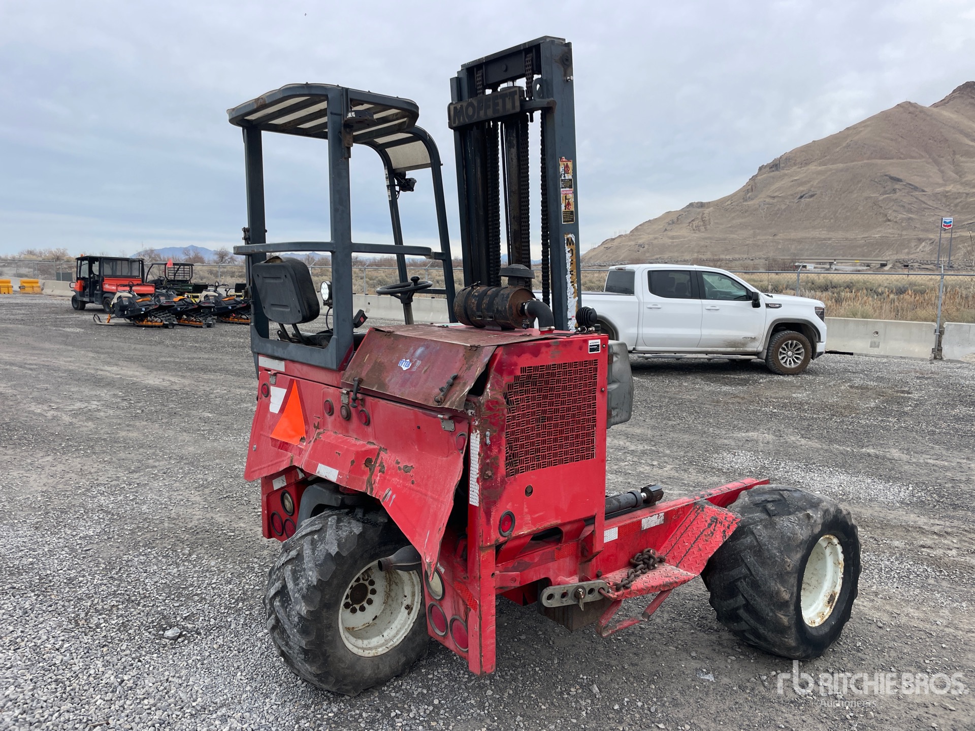 General Appearance with Picture, Right Rear Corner