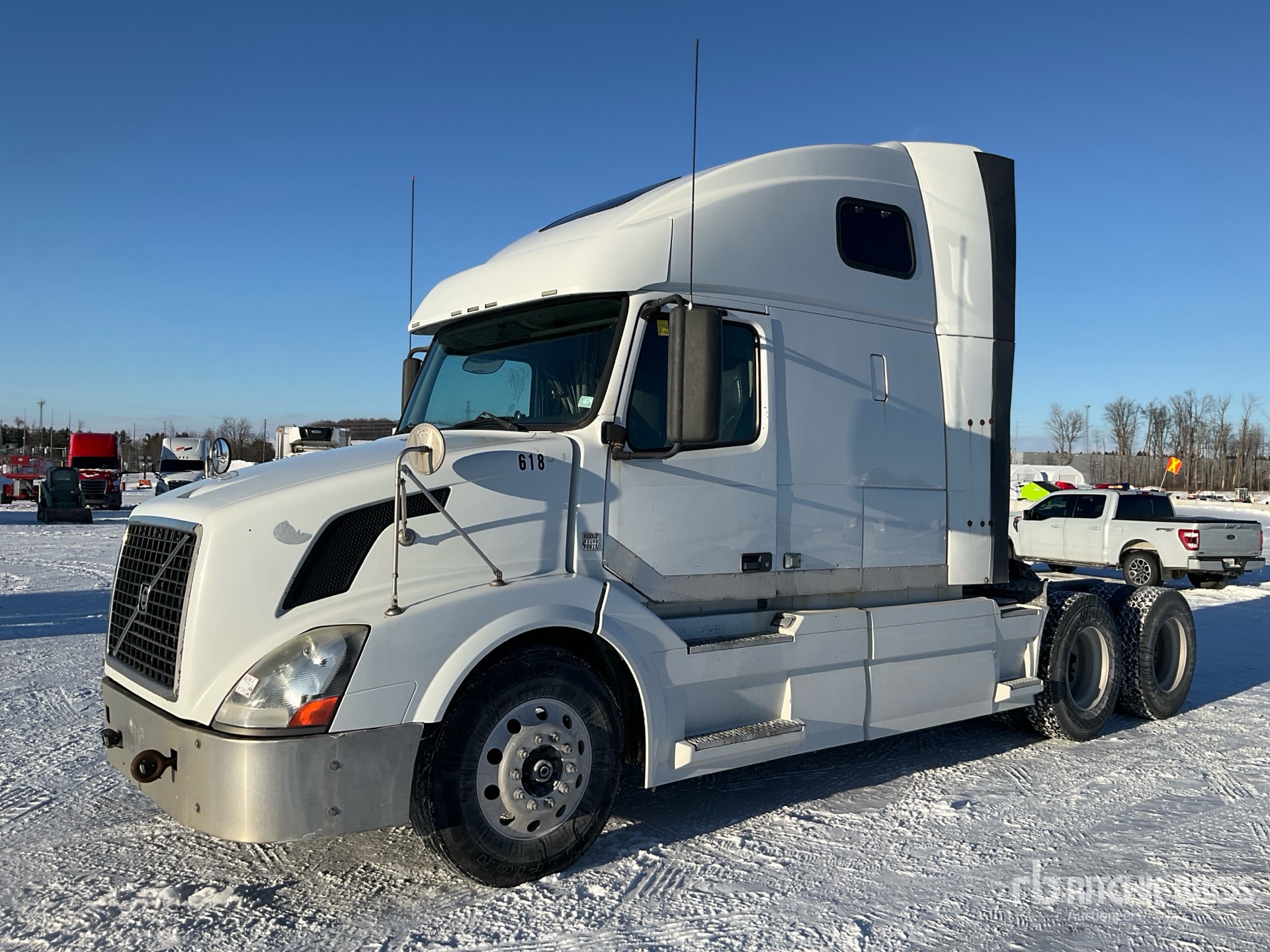 General Appearance with Picture, Left Front Corner