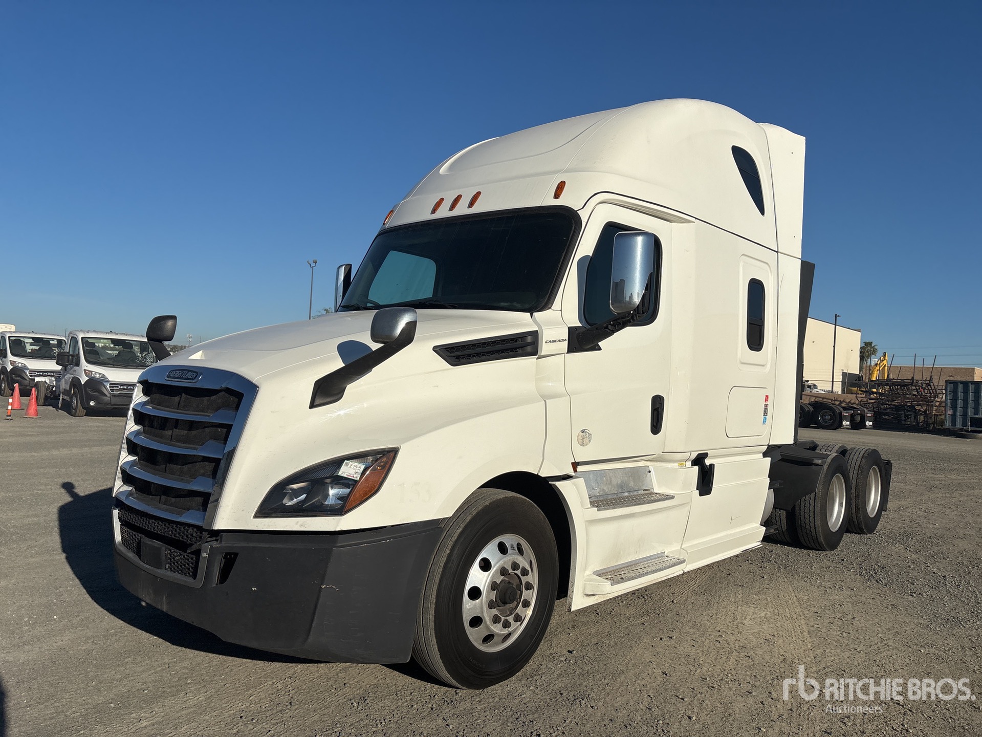2020 Freightliner CASCADIA 126