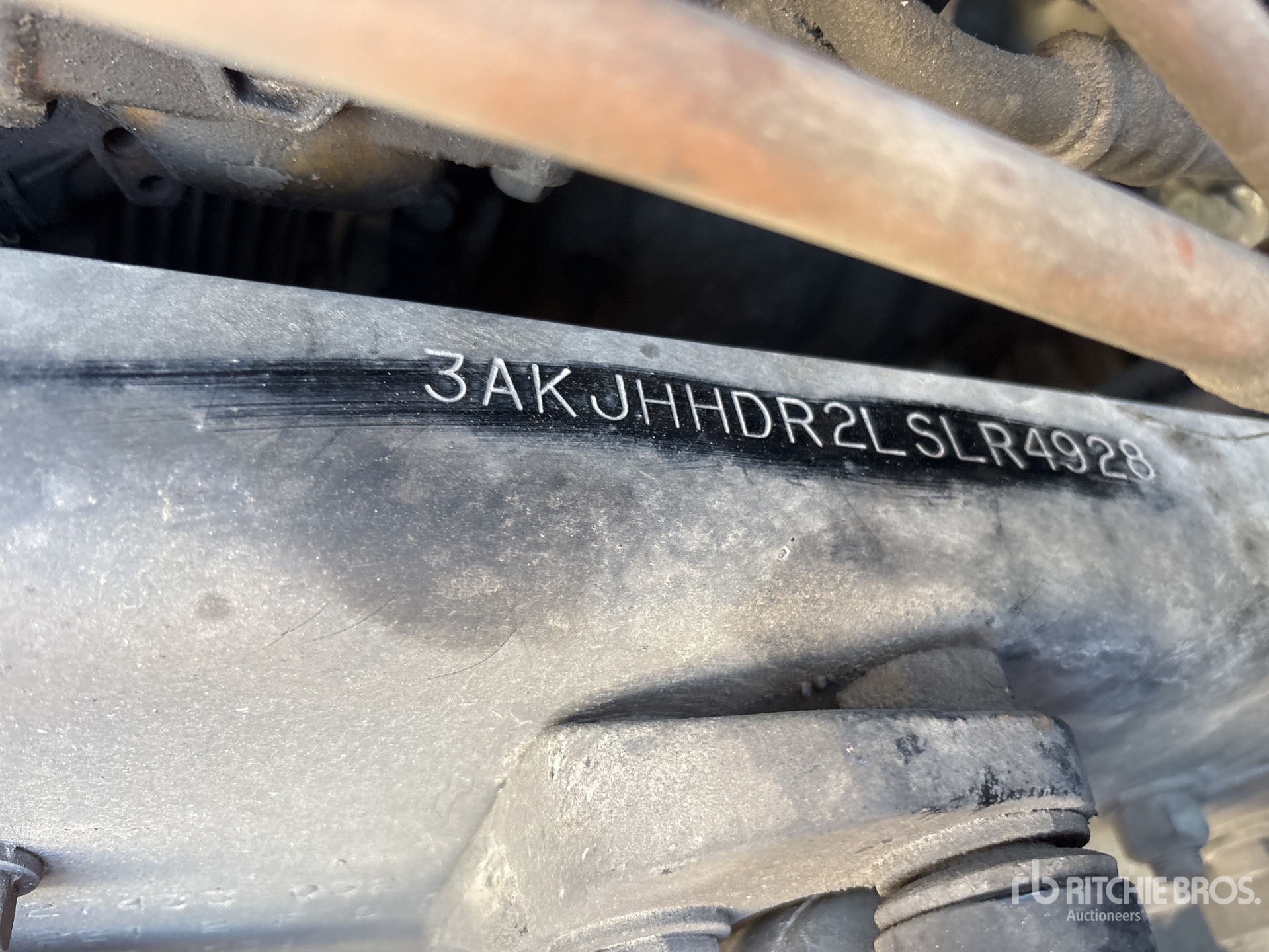 2020 Freightliner CASCADIA 126