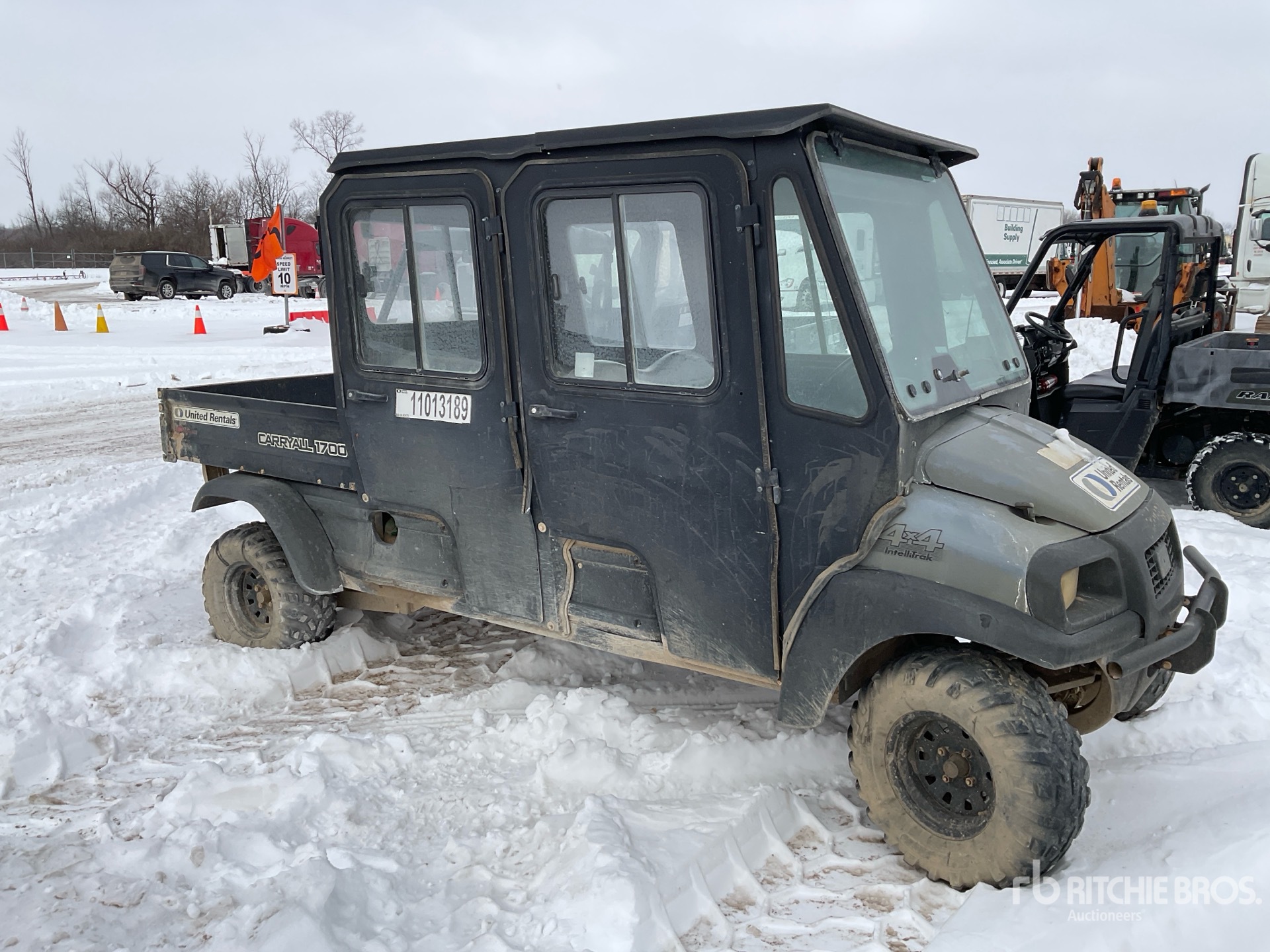 General Appearance with Picture, Right Front Corner