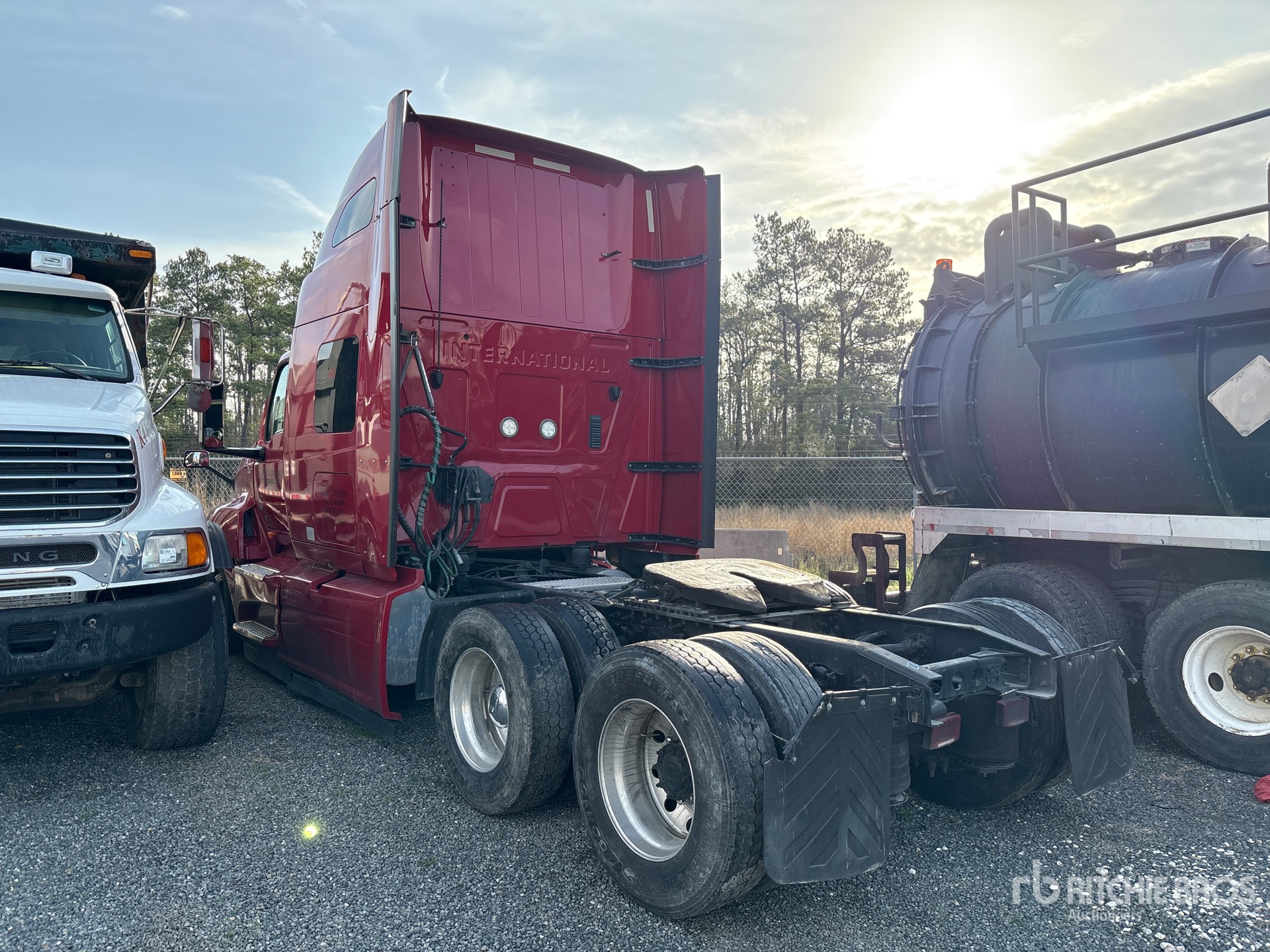 General Appearance with Picture, Left Rear Corner