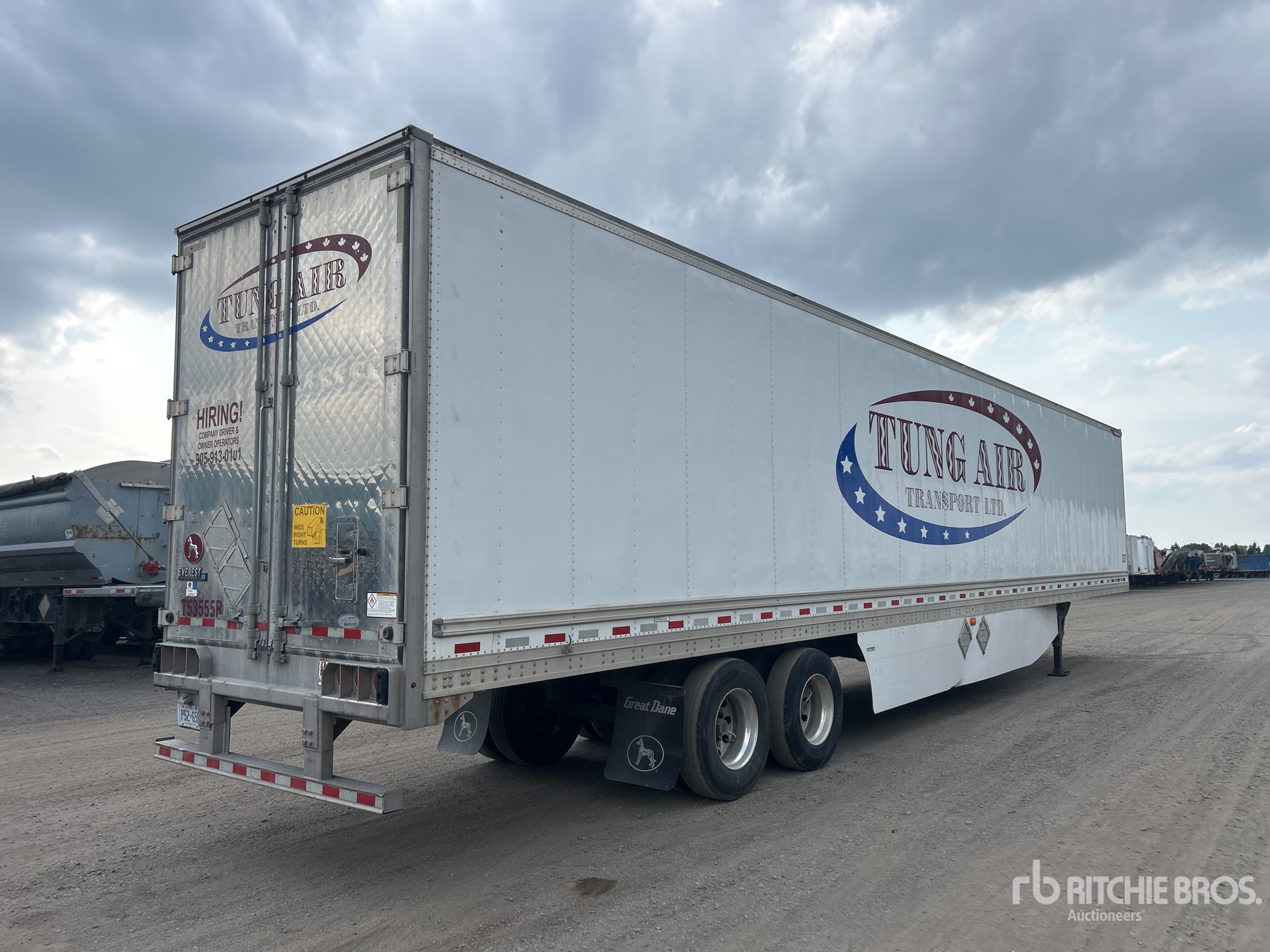 General Appearance with Bild, Ecke hinten rechts