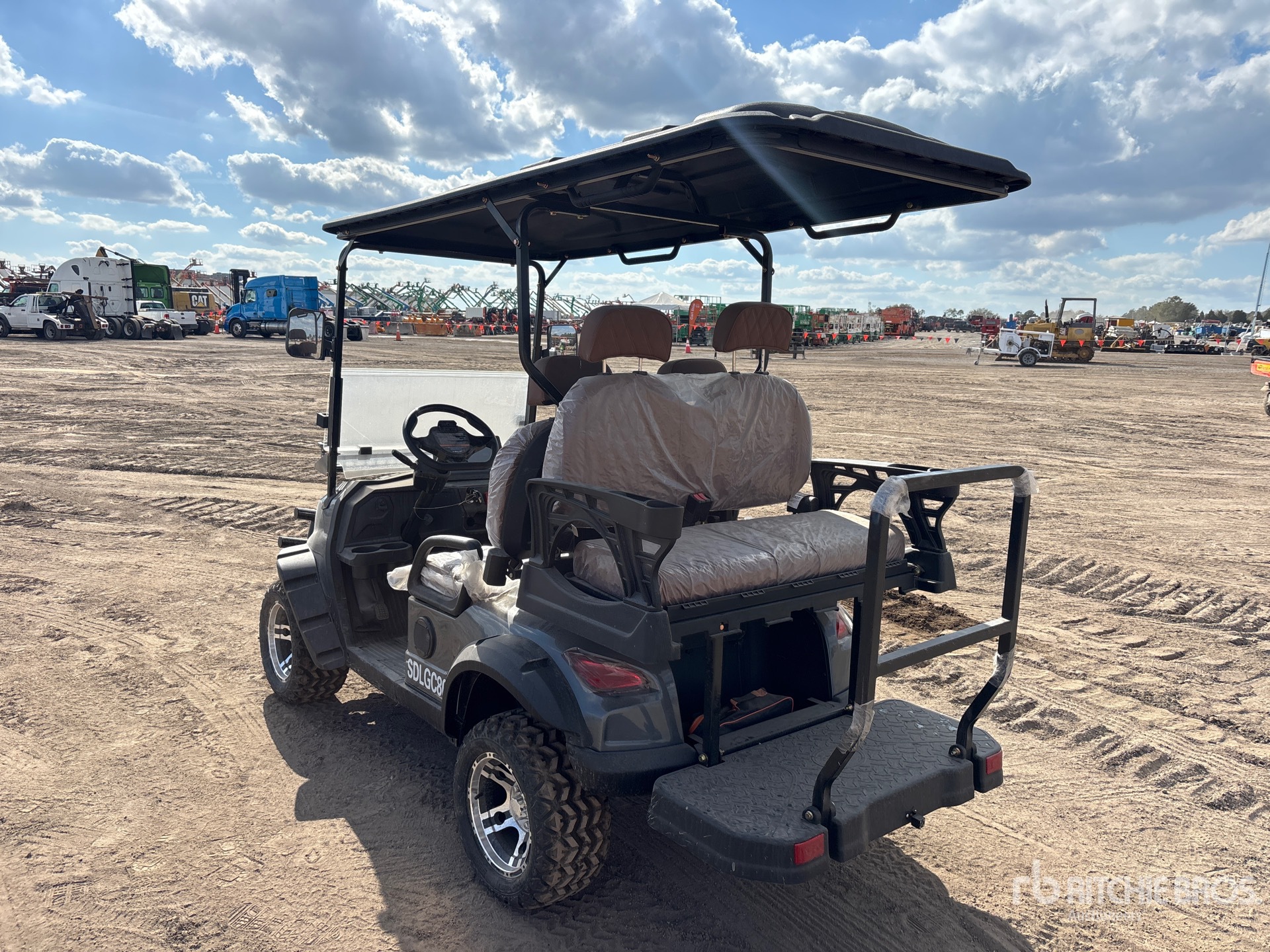 General Appearance with Picture, Left Rear Corner