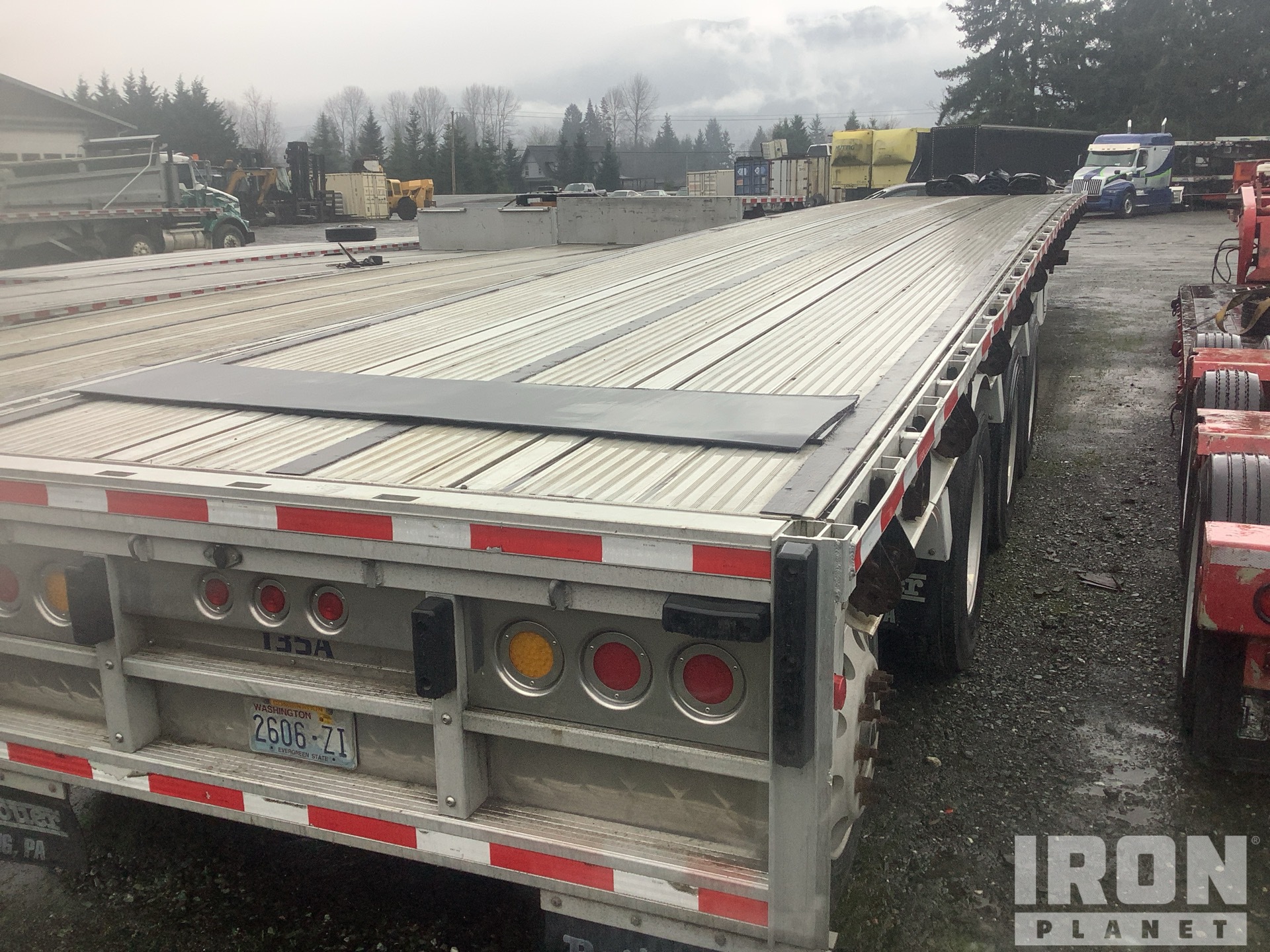 General Appearance with Imagen: esquina trasera derecha