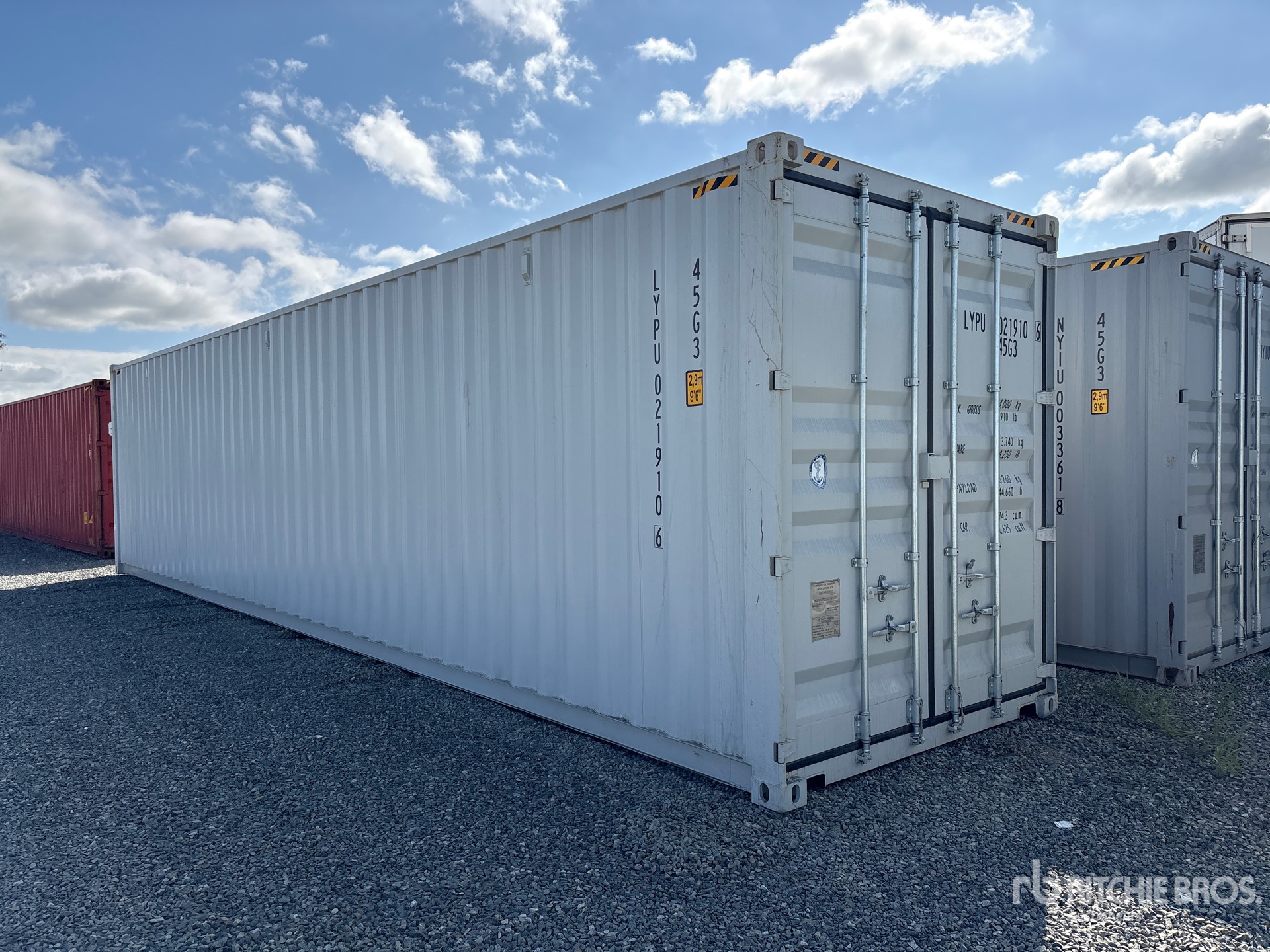 General Appearance with Picture, Right Front Corner