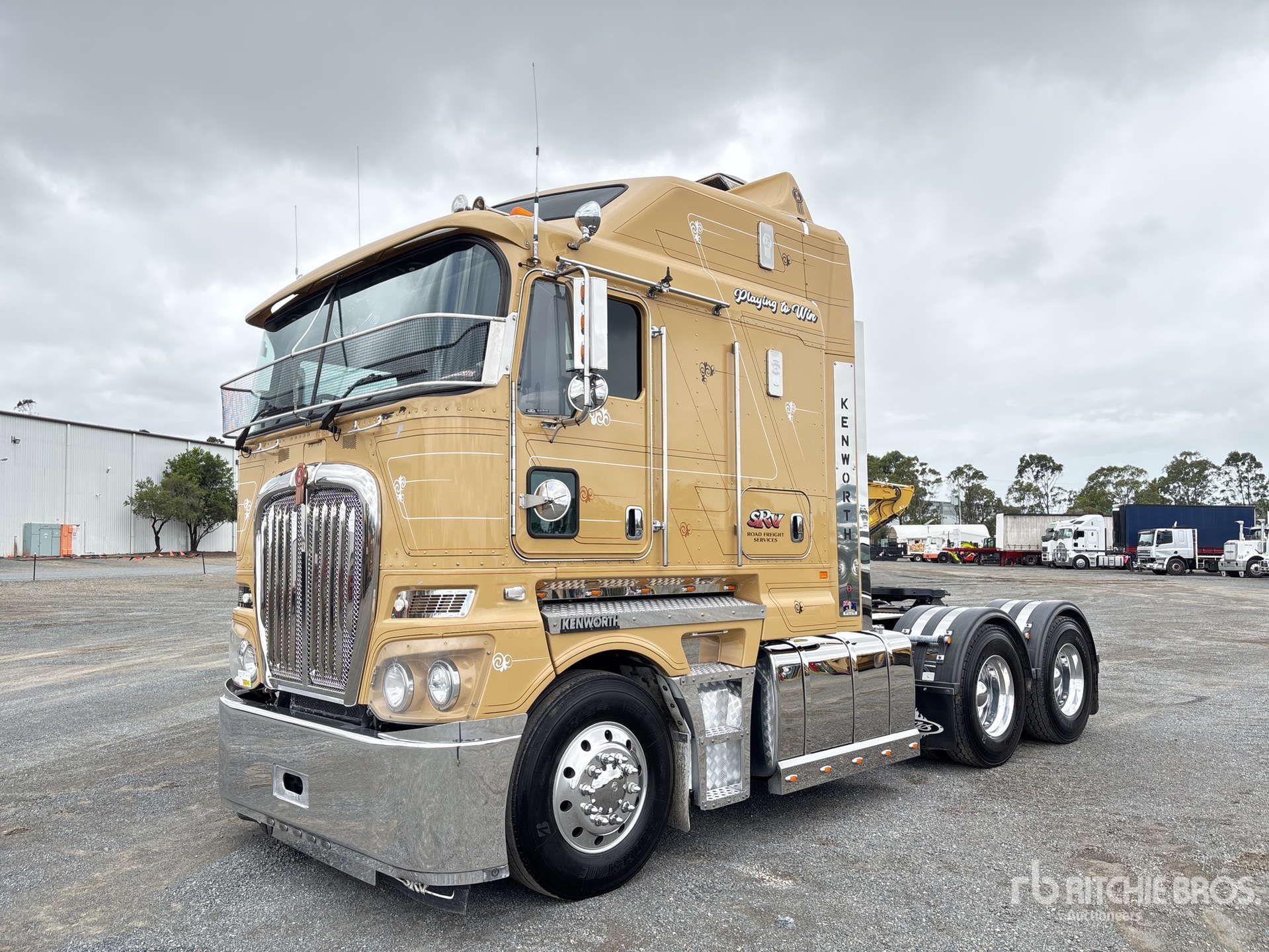 General Appearance with Picture, Right Front Corner