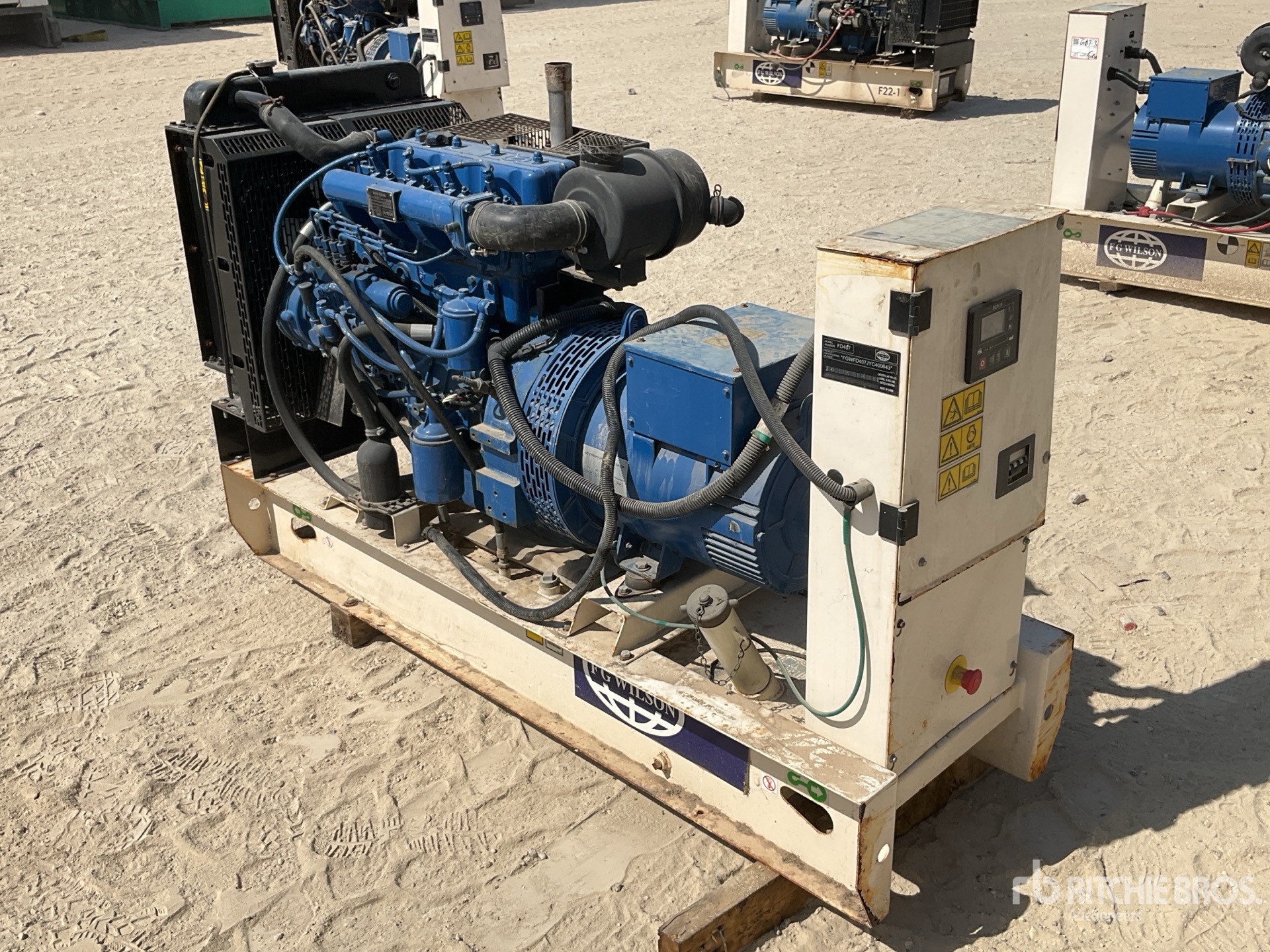 General Appearance with Picture, Right Front Corner