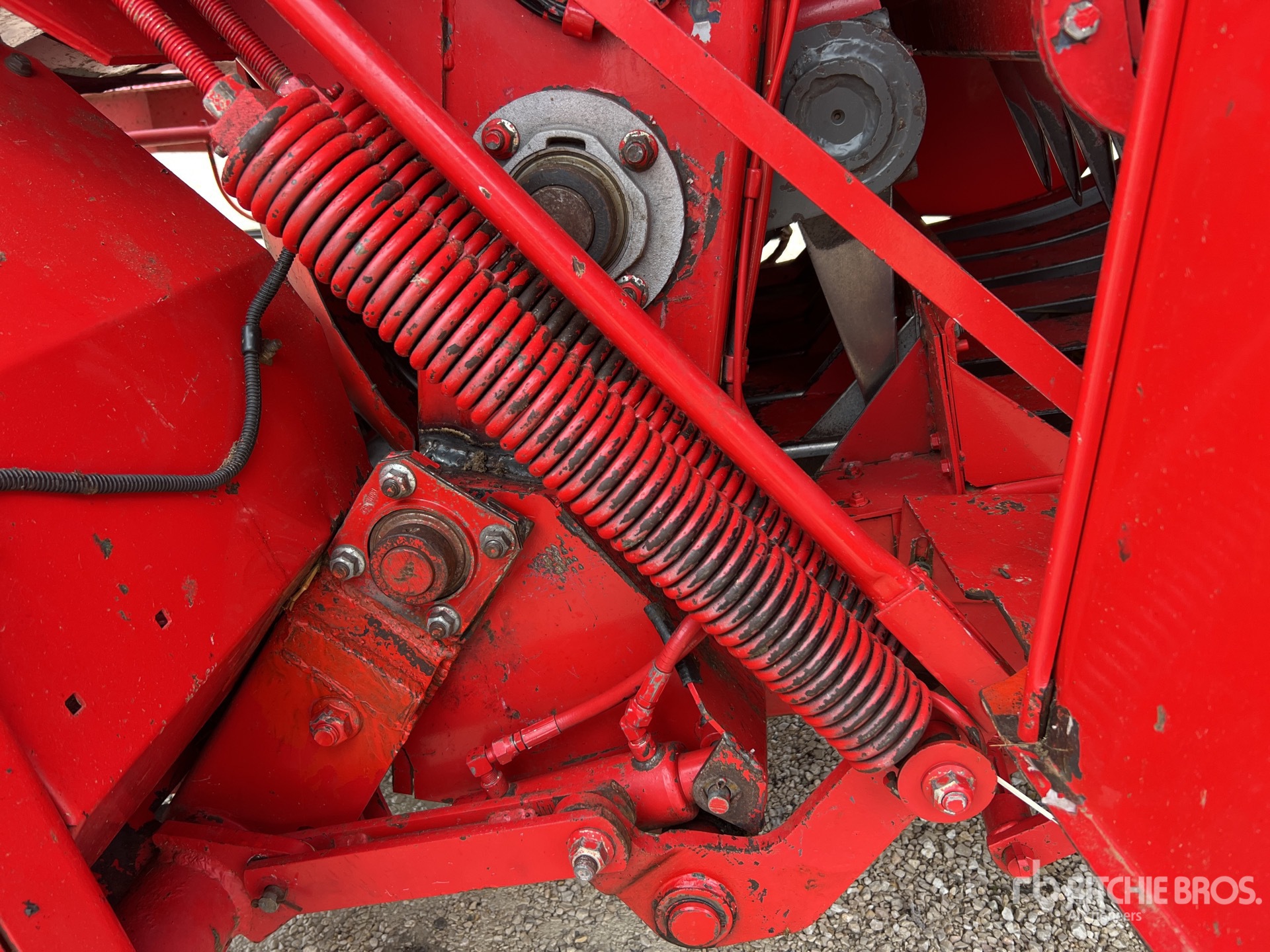 2002 Massey Ferguson 190