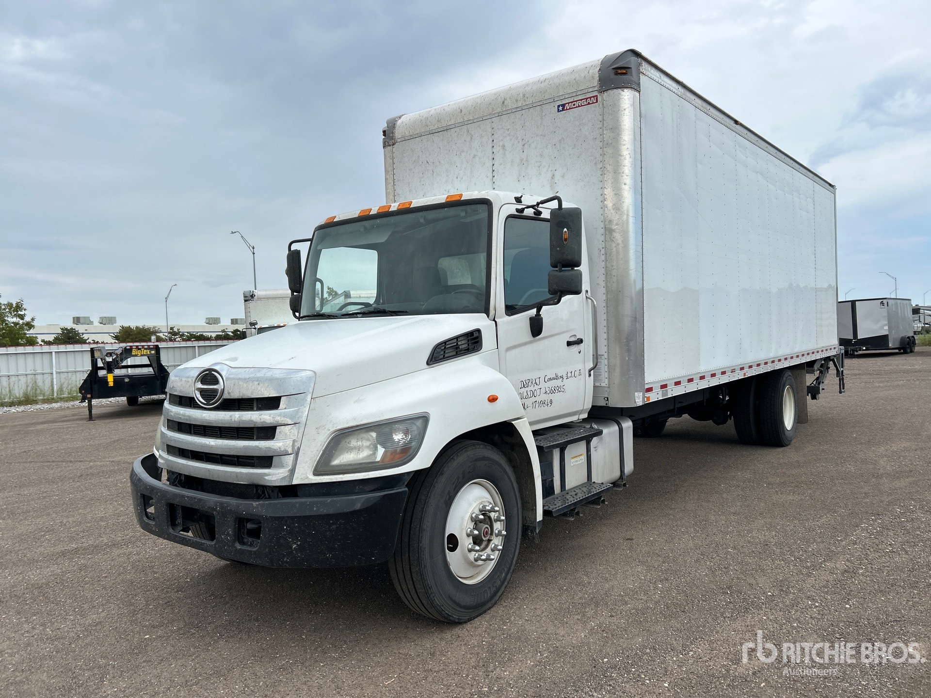 General Appearance with Spin