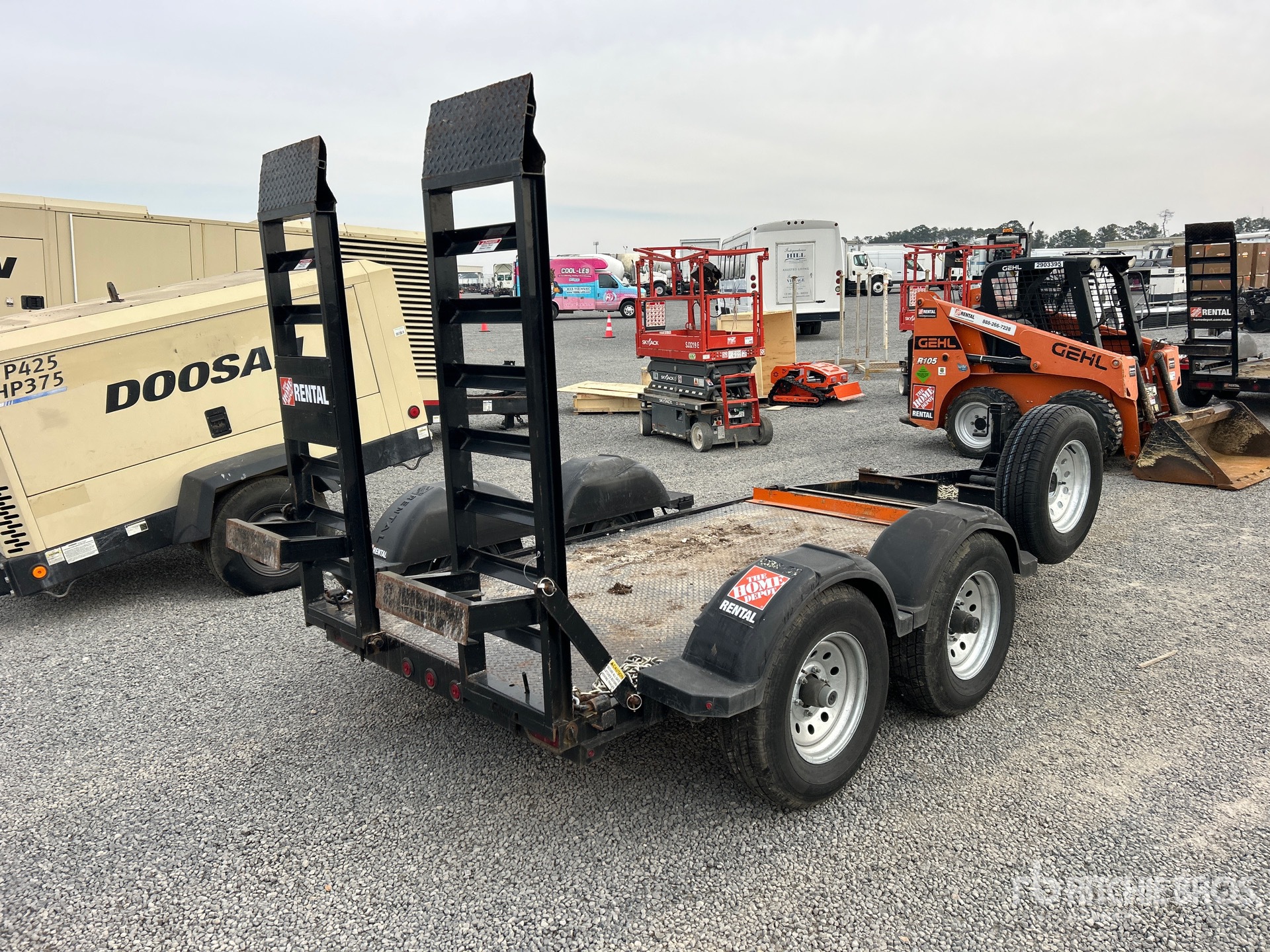 General Appearance with Zdjęcie, prawy dolny róg