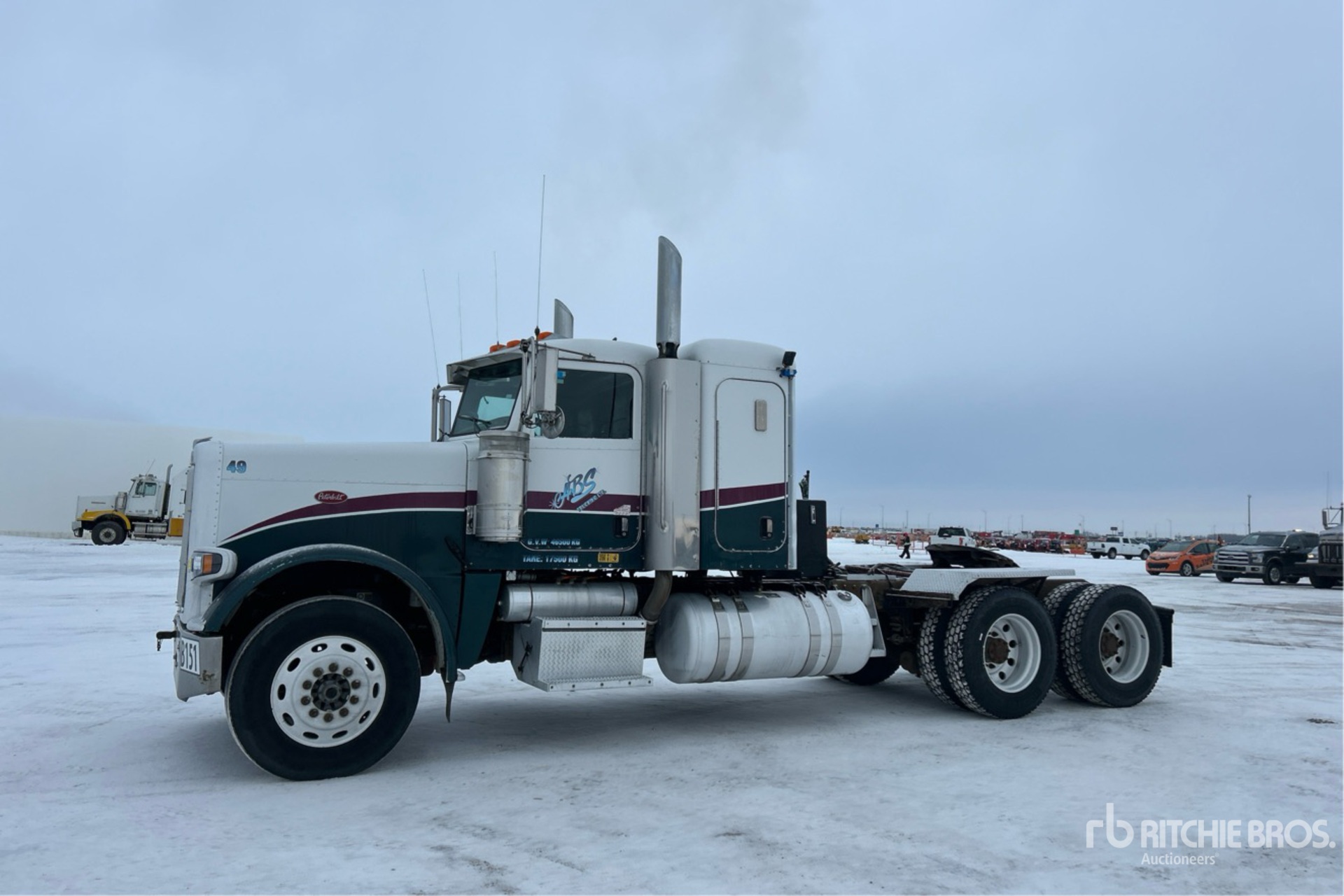 General Appearance with Picture, Left Front Corner