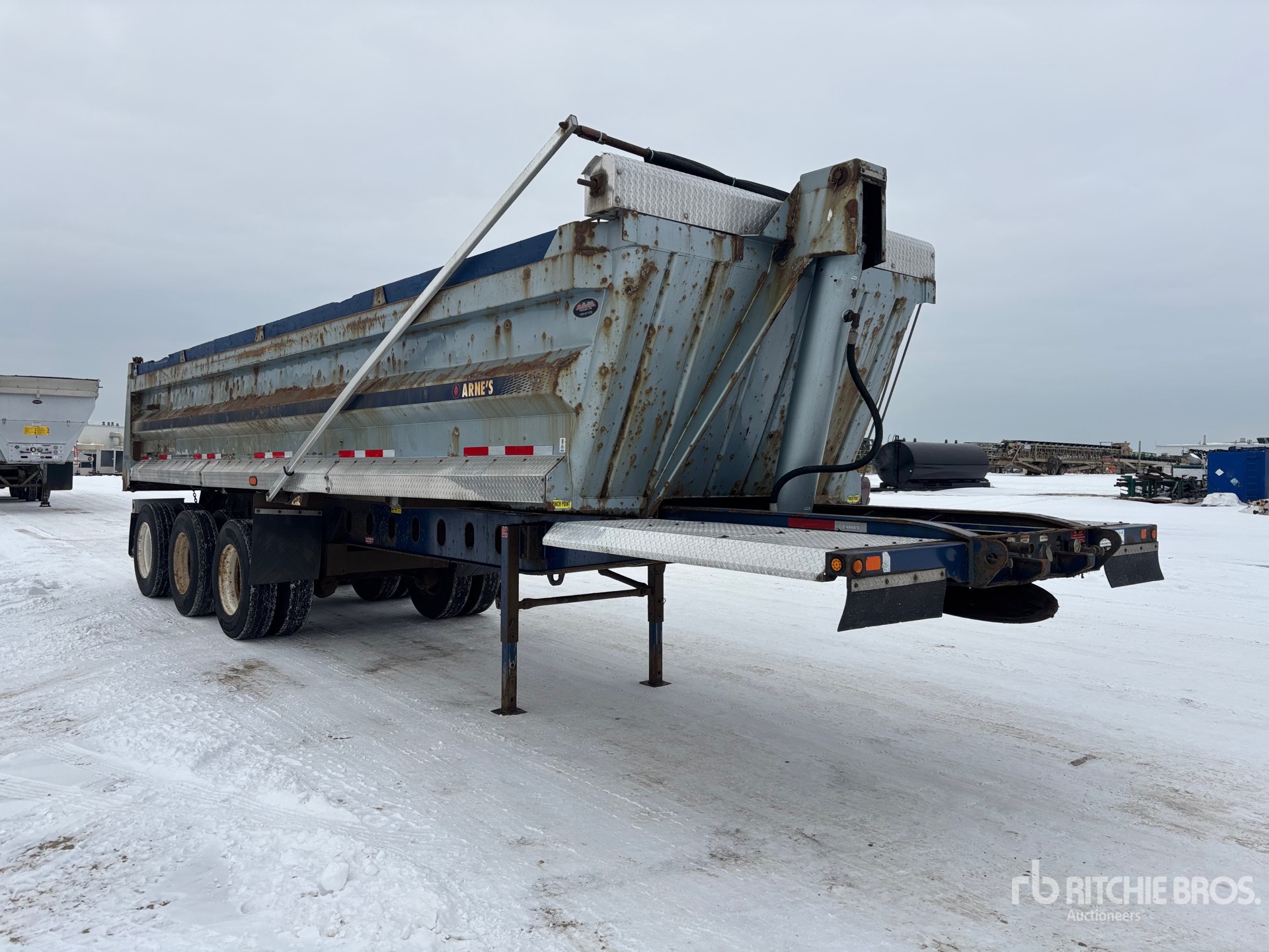 General Appearance with Imagen: esquina delantera derecha