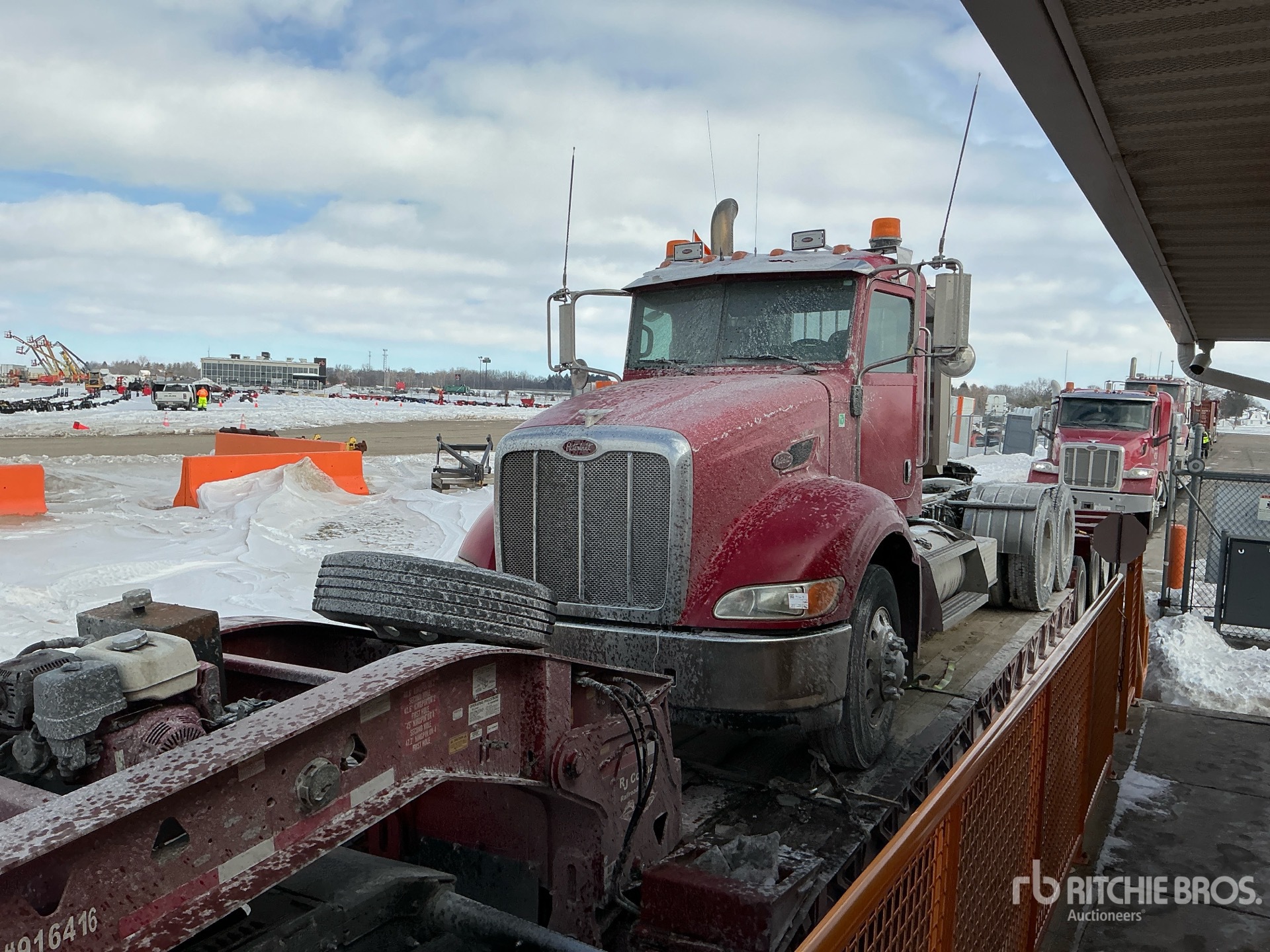 General Appearance with Featured Photo