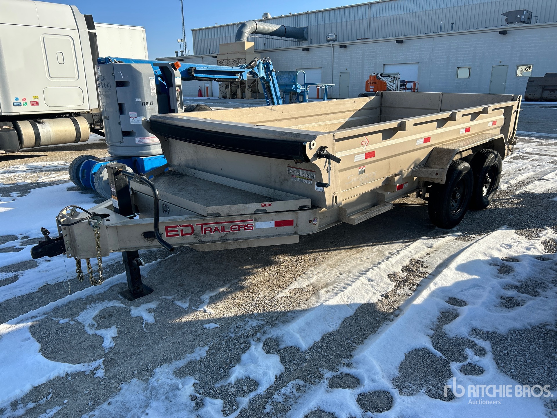 General Appearance with Image, coin avant gauche