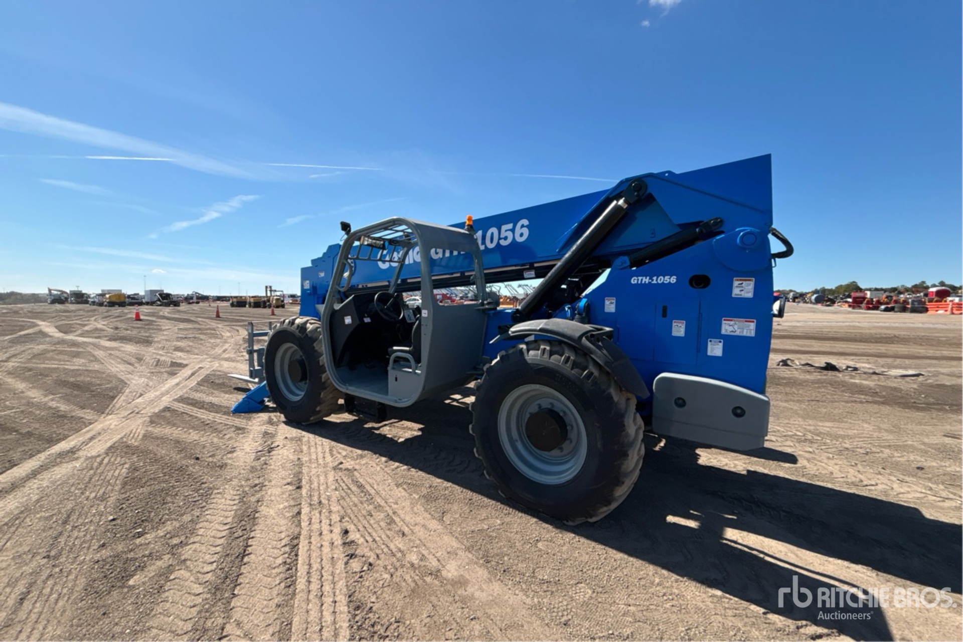 General Appearance with Imagen: esquina trasera izquierda