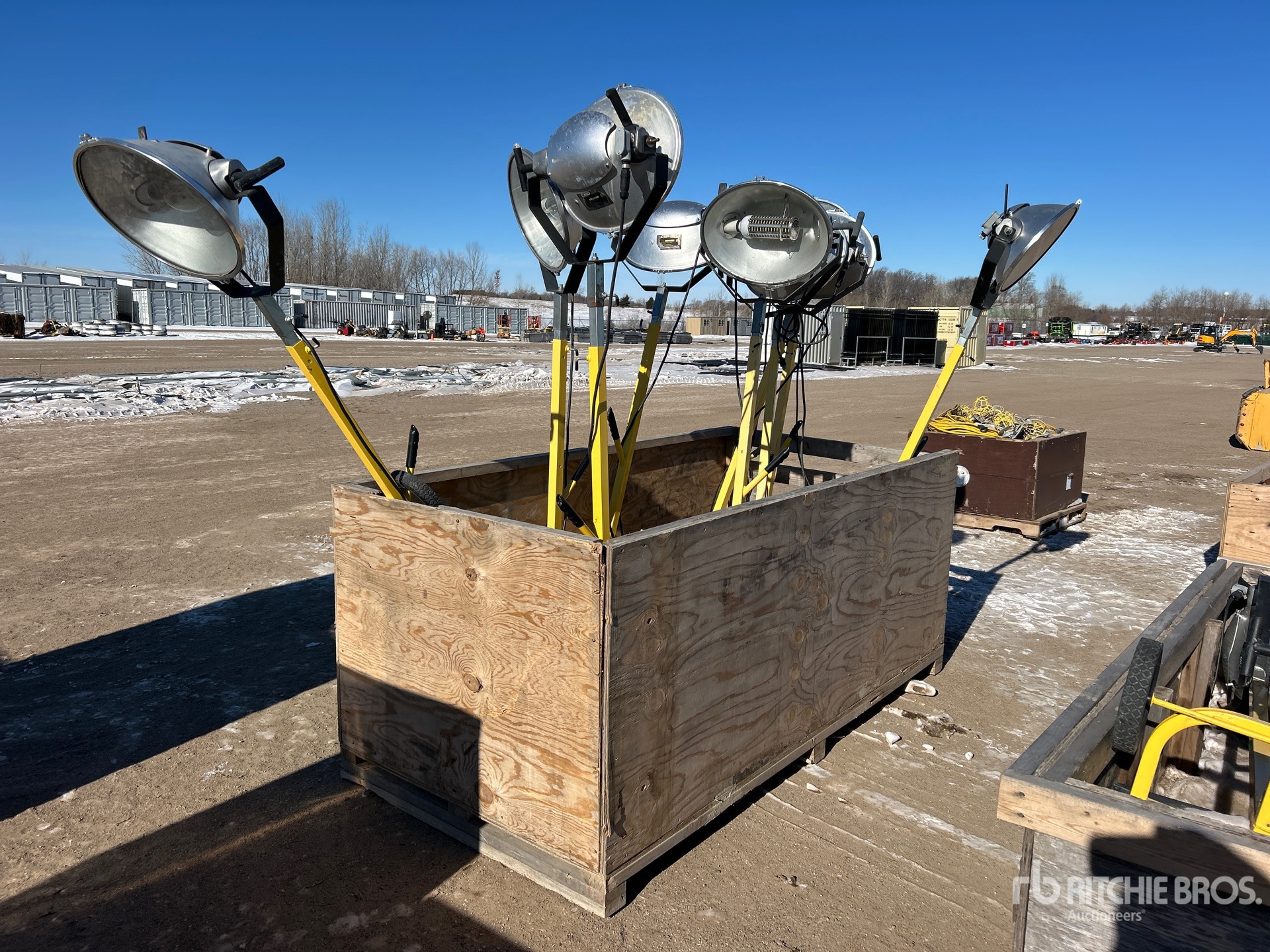 General Appearance with Image, coin avant droit