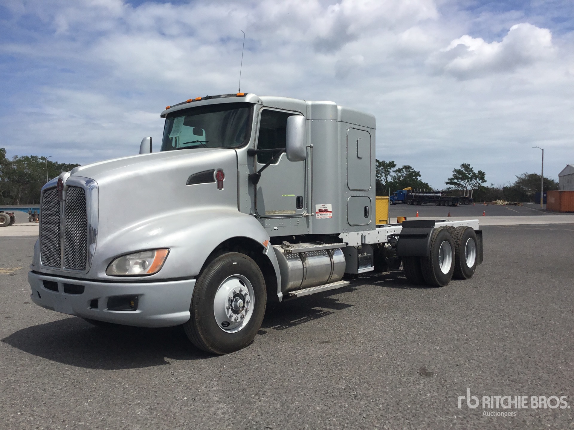 General Appearance with Spin