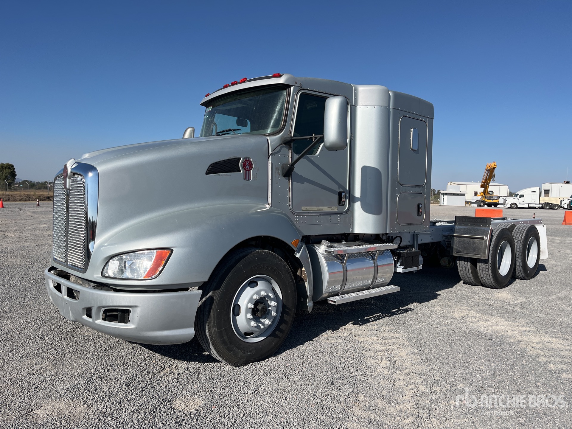 General Appearance with Image, coin avant gauche