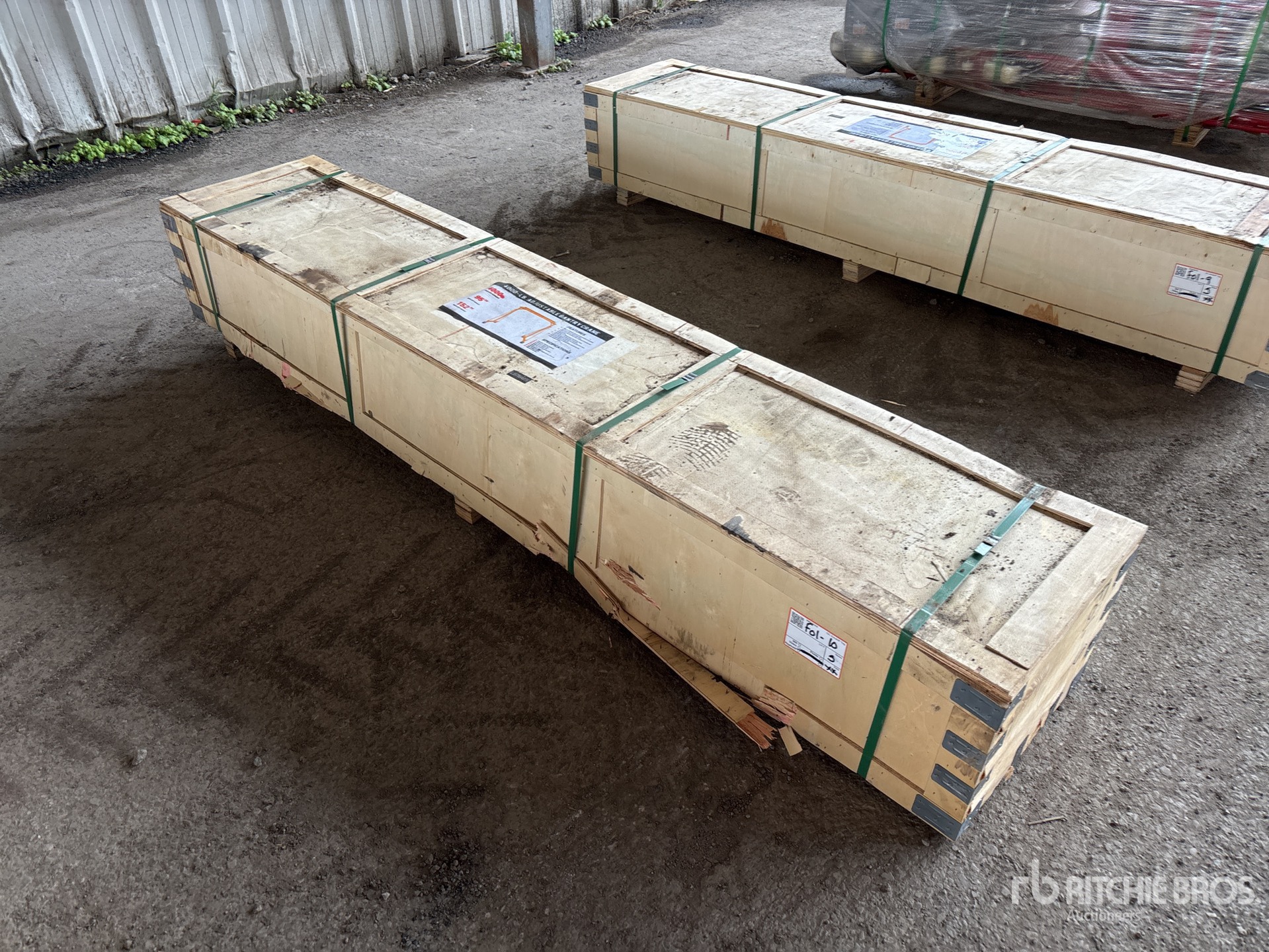 General Appearance with Bild, Ecke vorne links