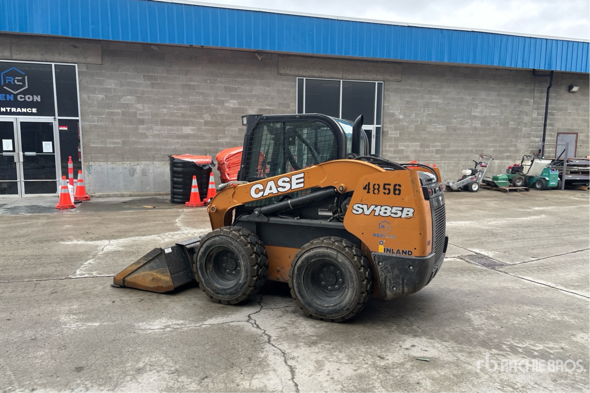 General Appearance with Picture, Left Rear Corner