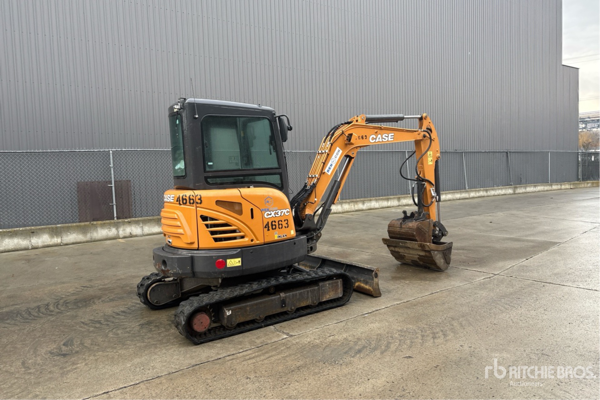 General Appearance with Image, coin arrière droit