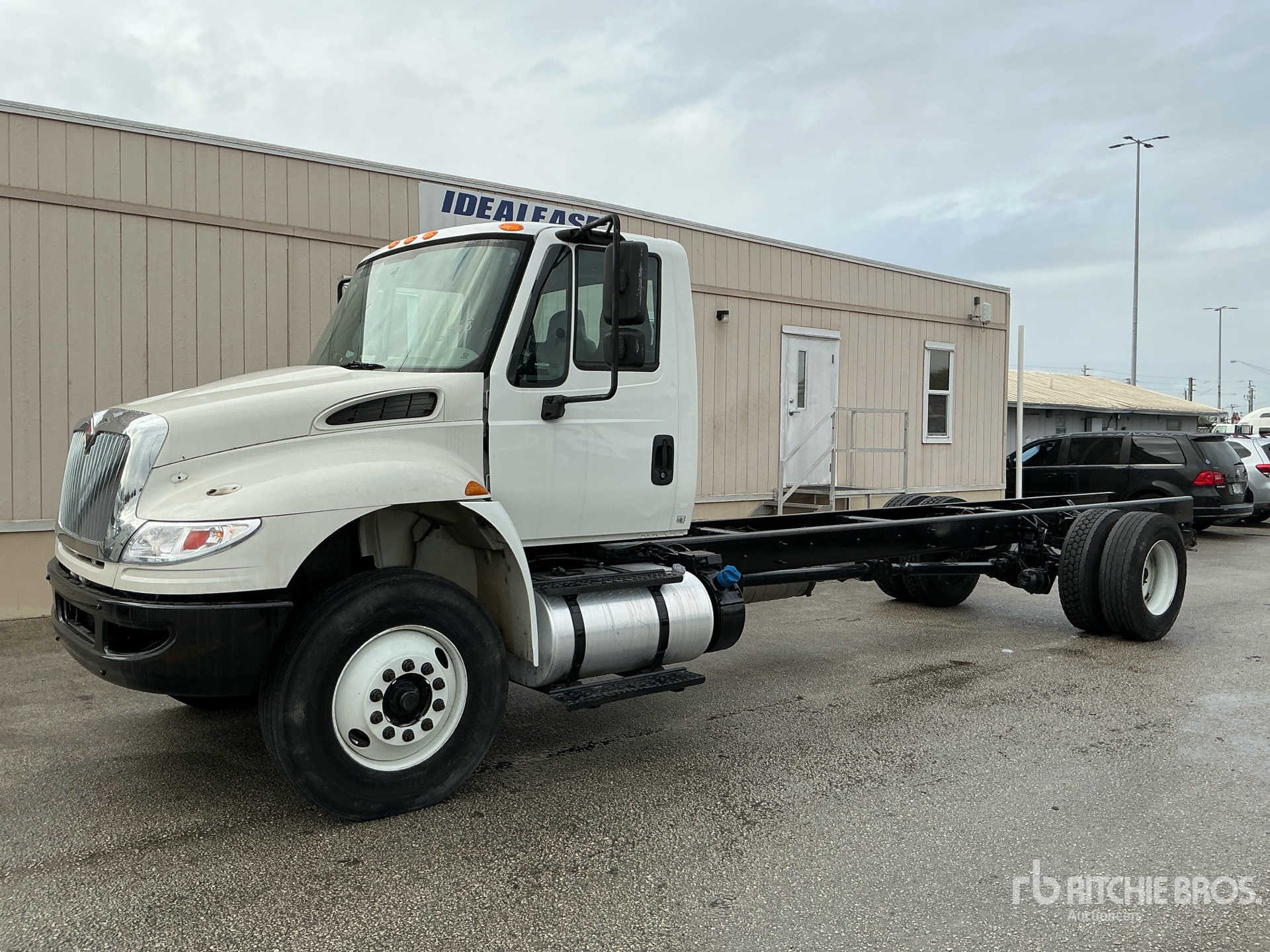 Aspect général with Image, coin avant gauche