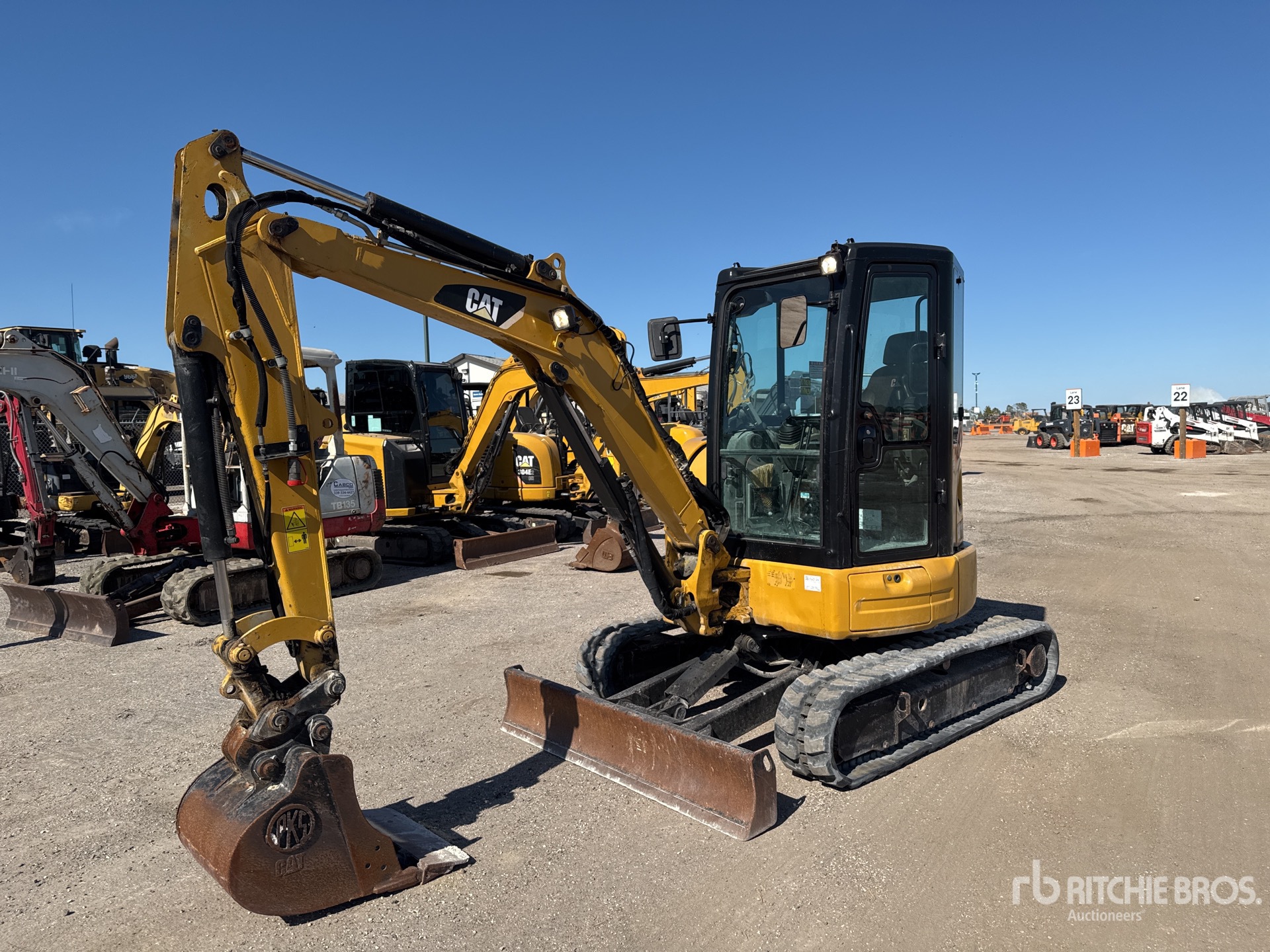 General Appearance with Picture, Left Front Corner