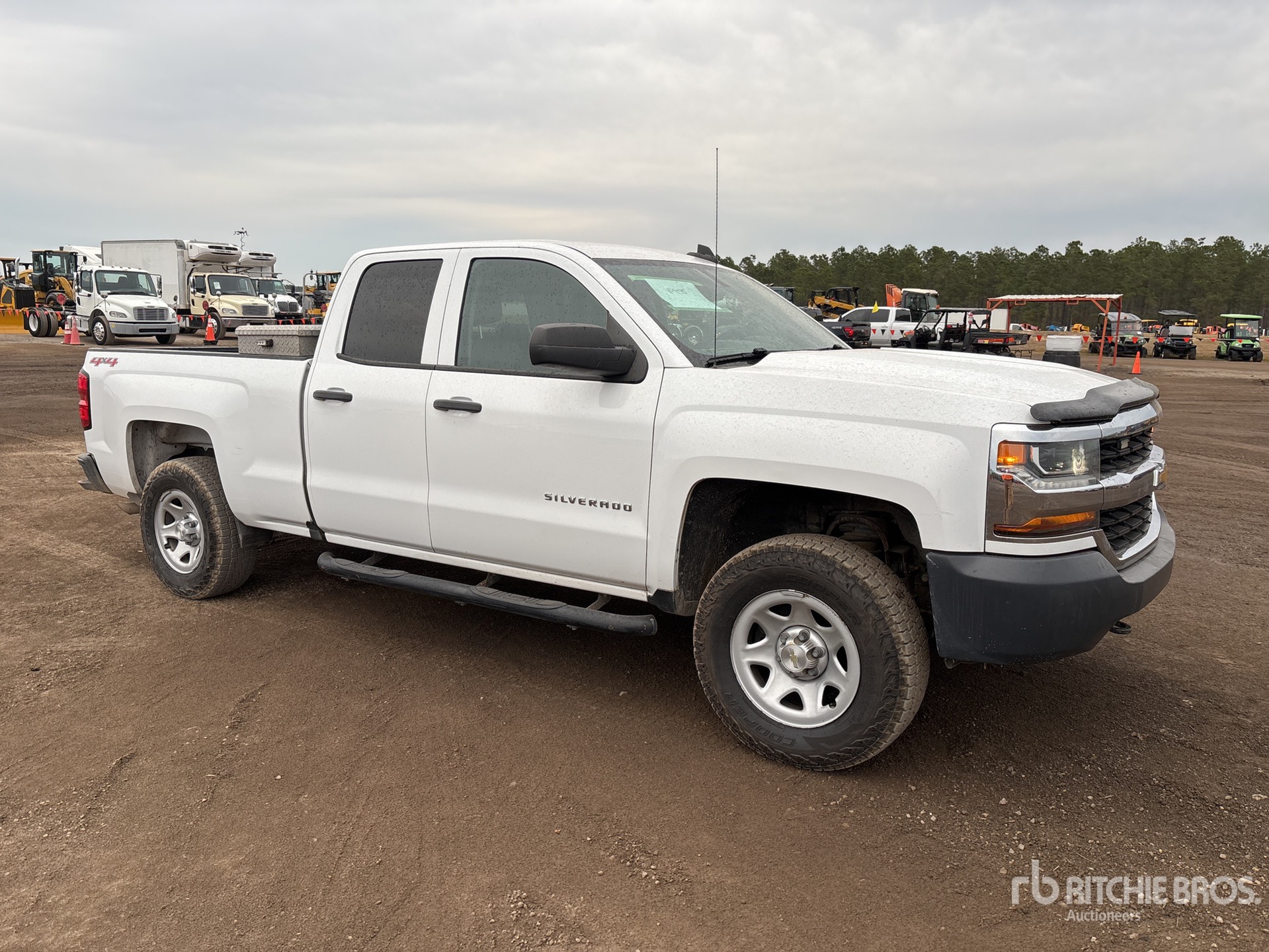 Aspect général with Image, coin avant droit