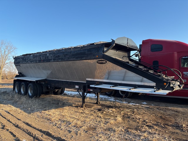 2000 Flow Boy Live Bottom Trailer