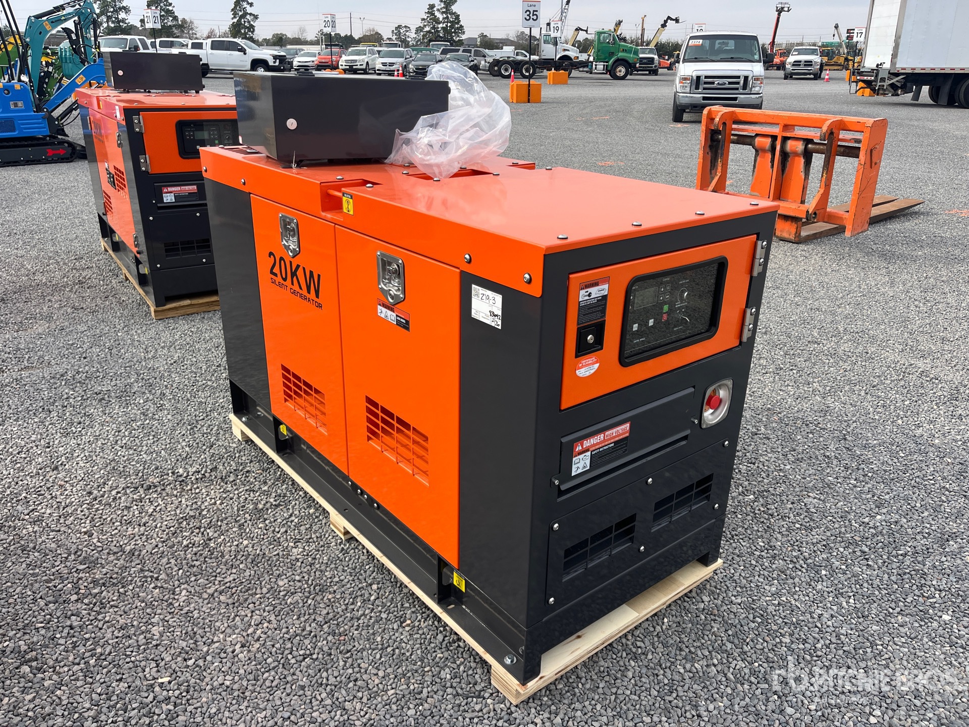 General Appearance with Picture, Right Front Corner