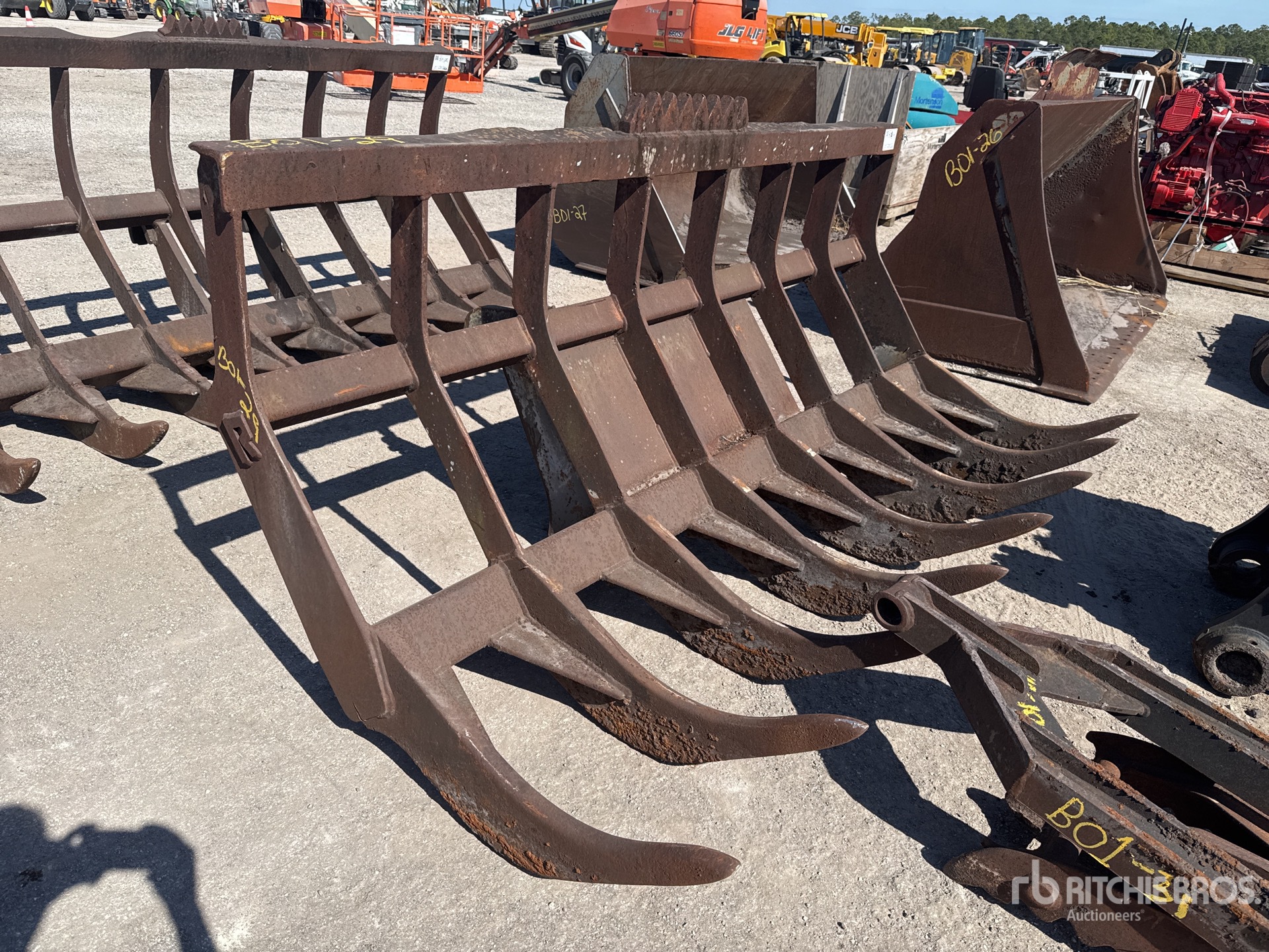 Aspect général with Image, coin avant gauche