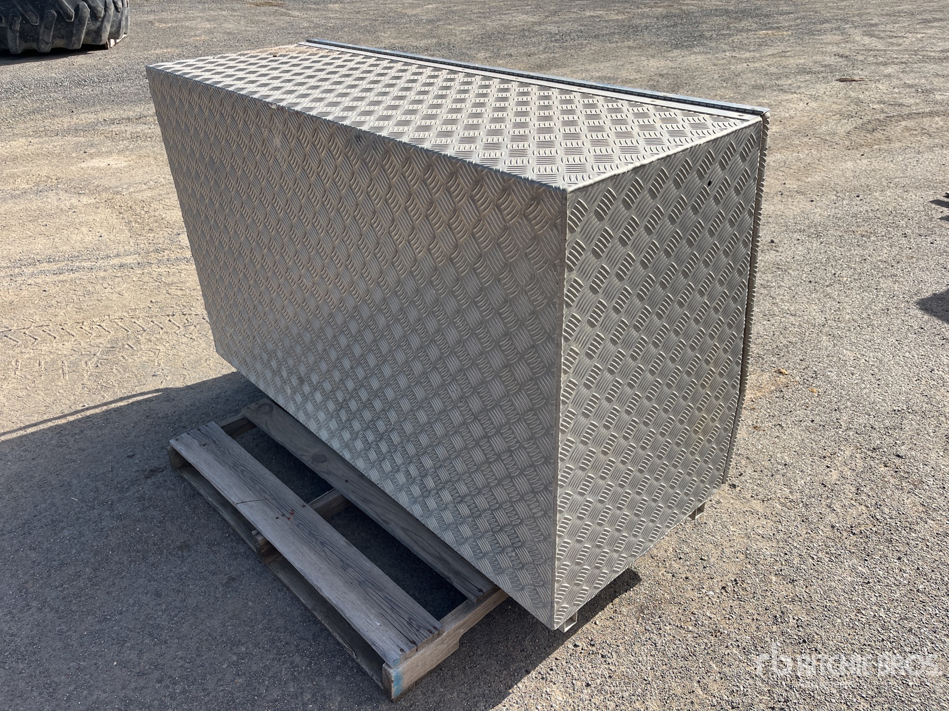 General Appearance with Imagen: esquina trasera izquierda