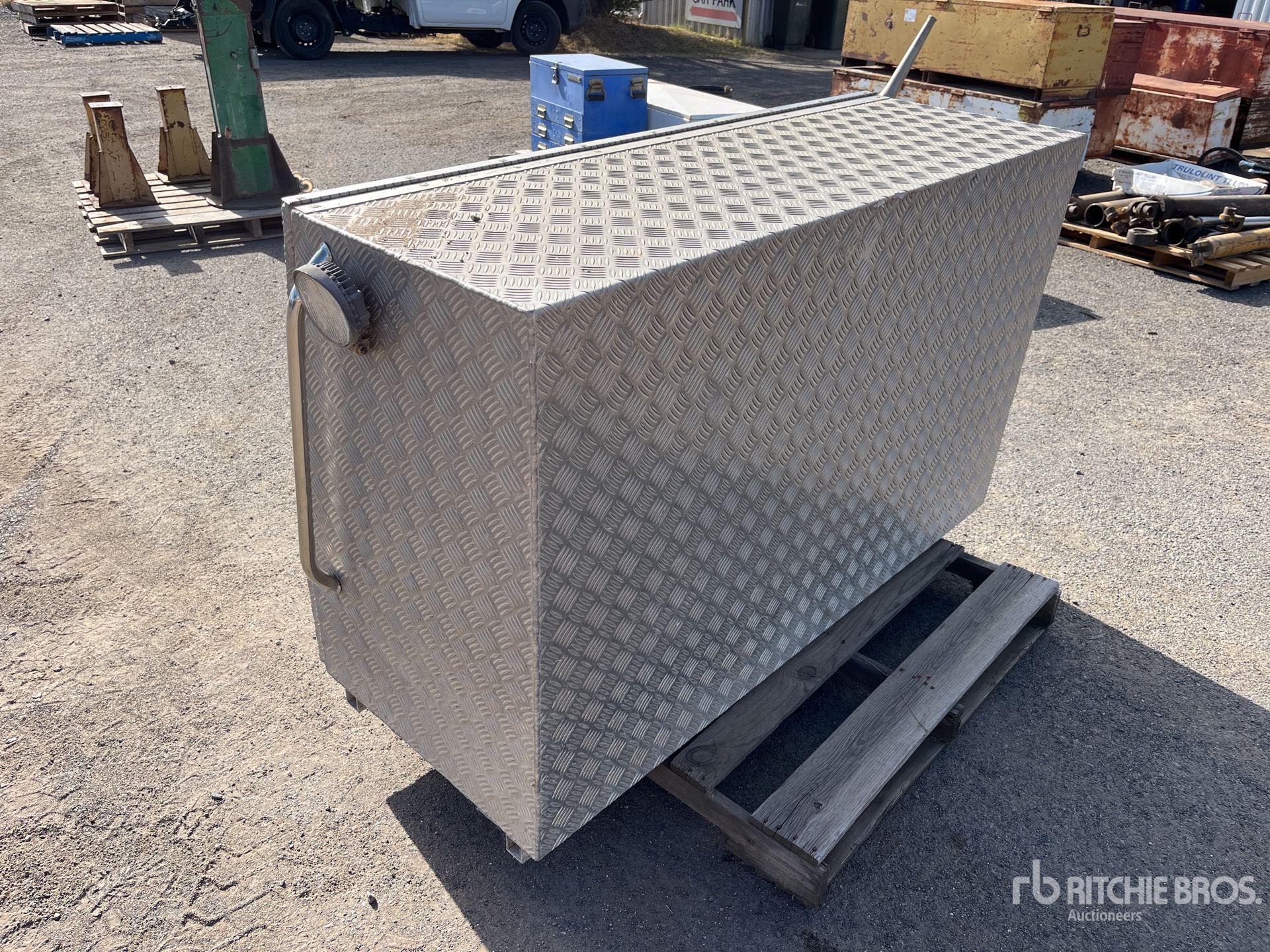 General Appearance with Imagen: esquina trasera derecha