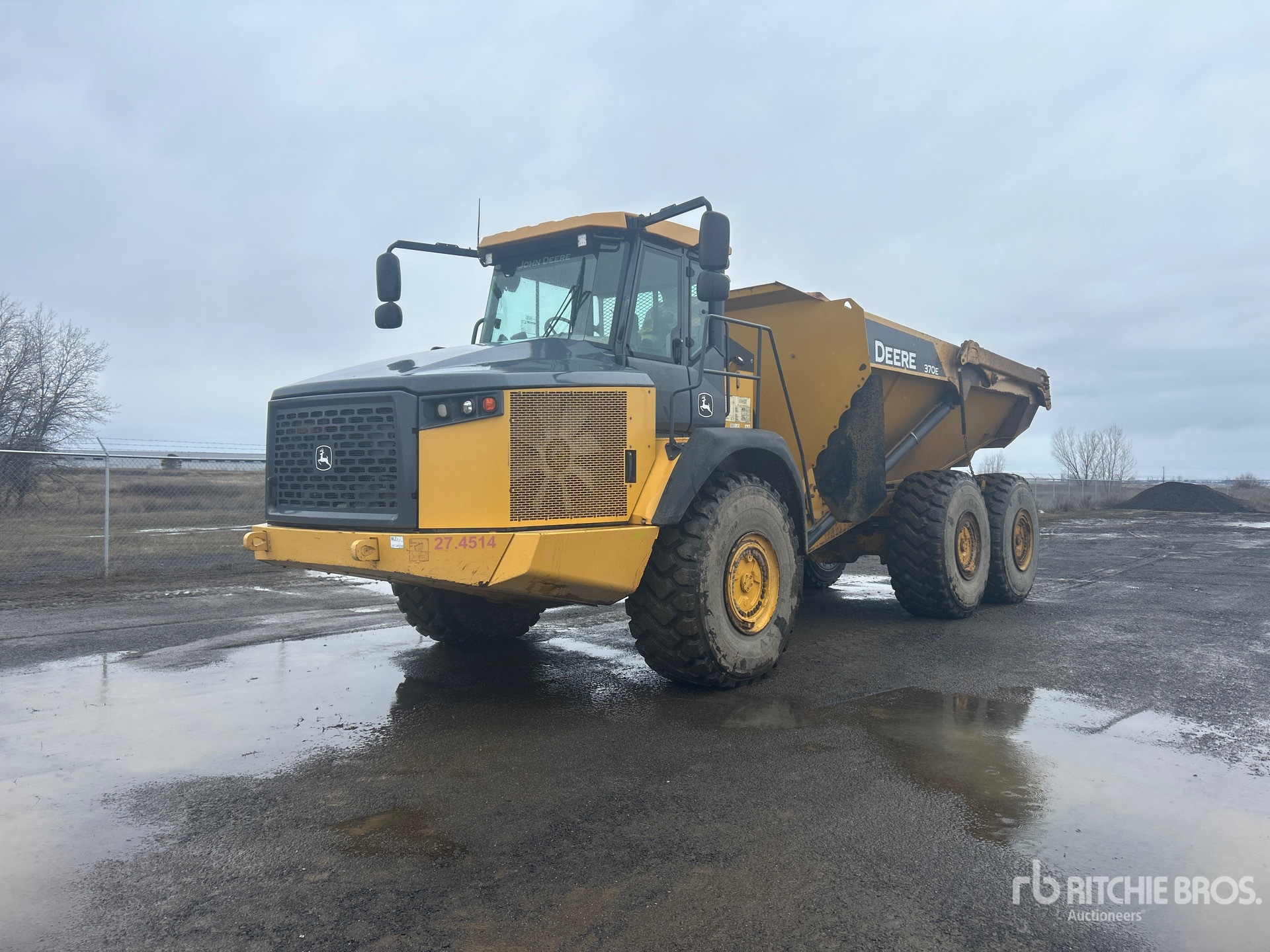 General Appearance with Picture, Left Front Corner