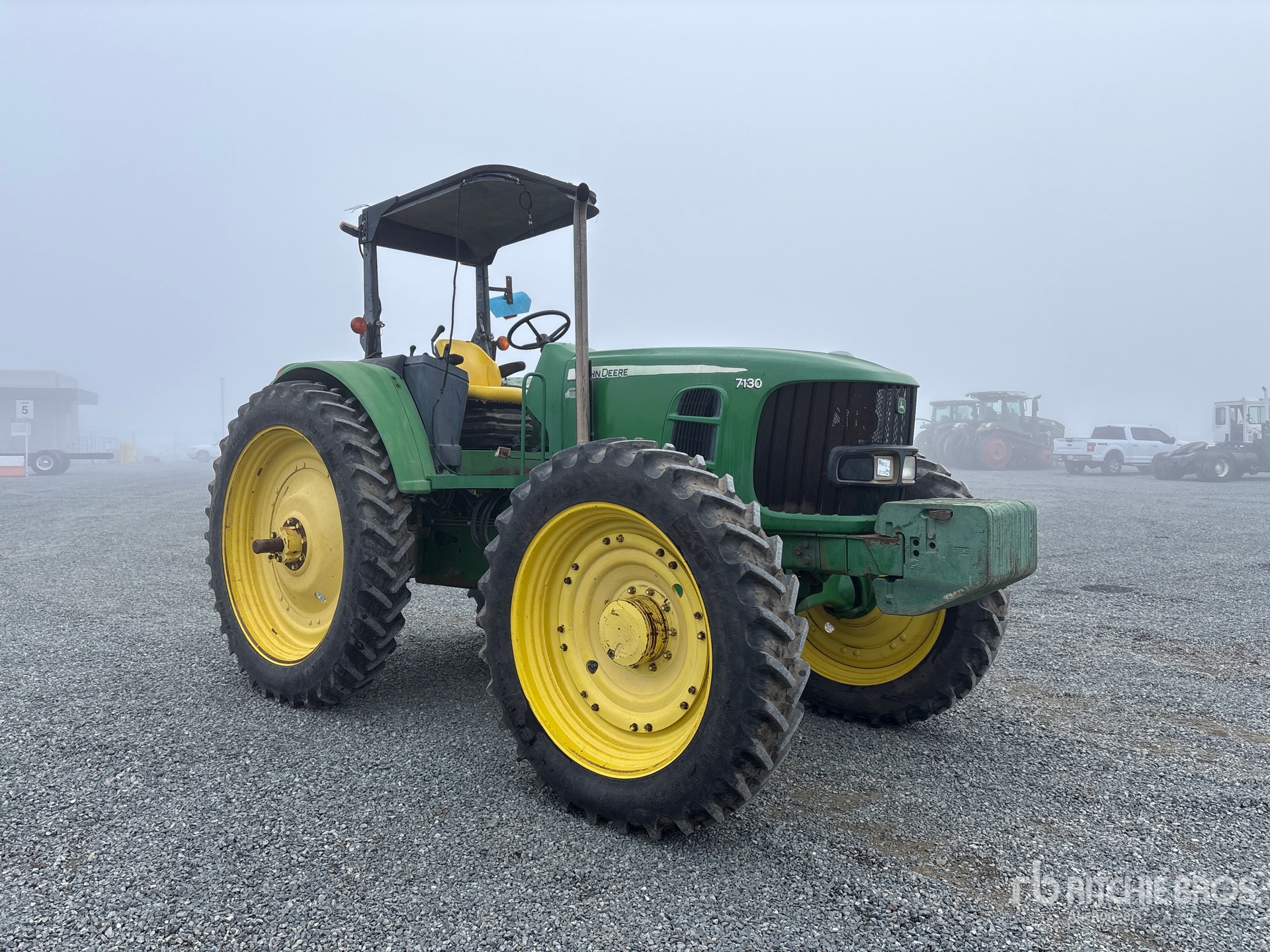 General Appearance with Picture, Right Front Corner