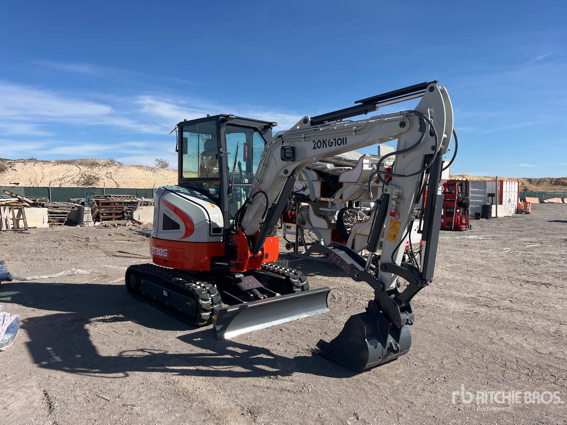 General Appearance with Picture, Right Front Corner