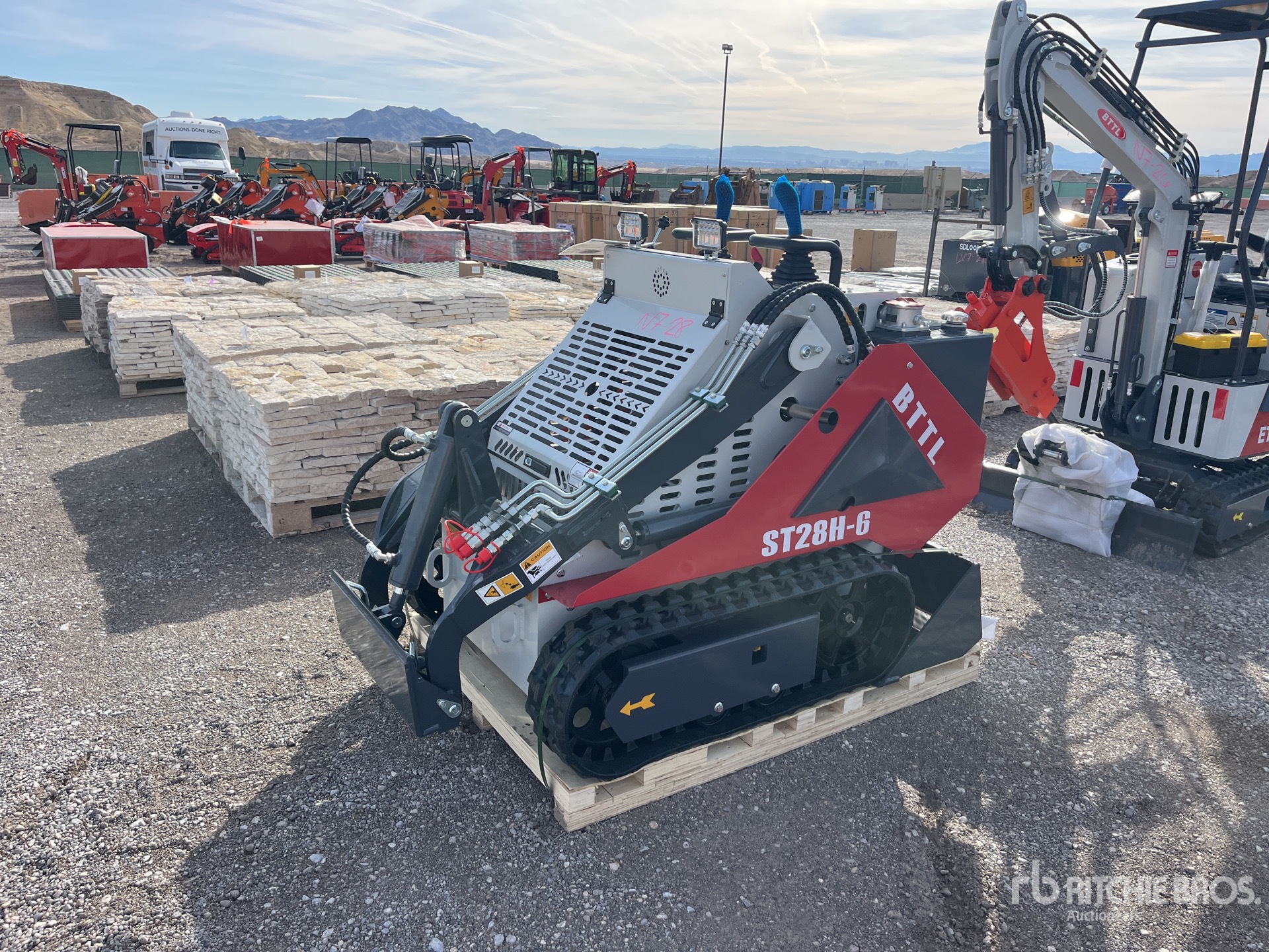 General Appearance with Picture, Left Front Corner