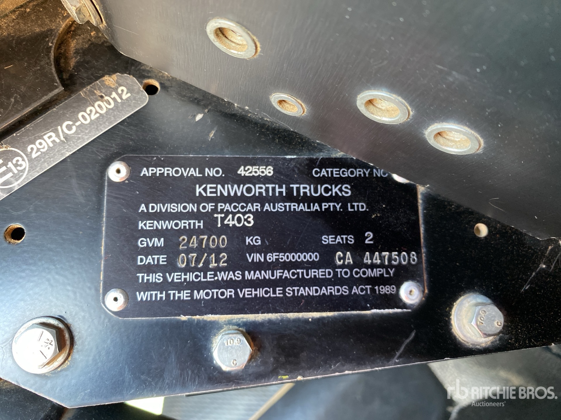 General Appearance with Serial Number / VIN