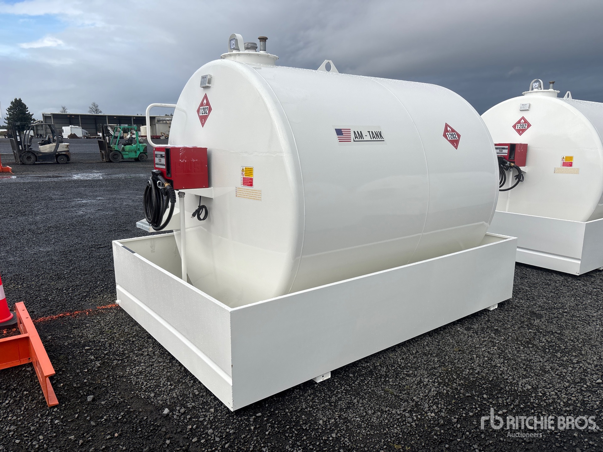 General Appearance with Foto, angolo posteriore sinistro