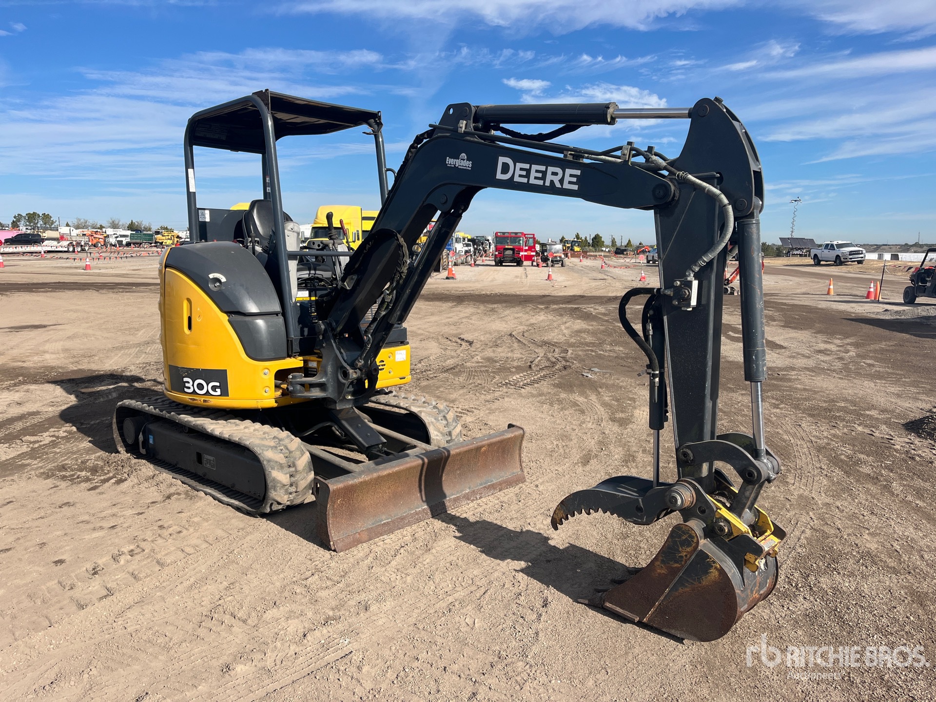 General Appearance with Picture, Right Front Corner