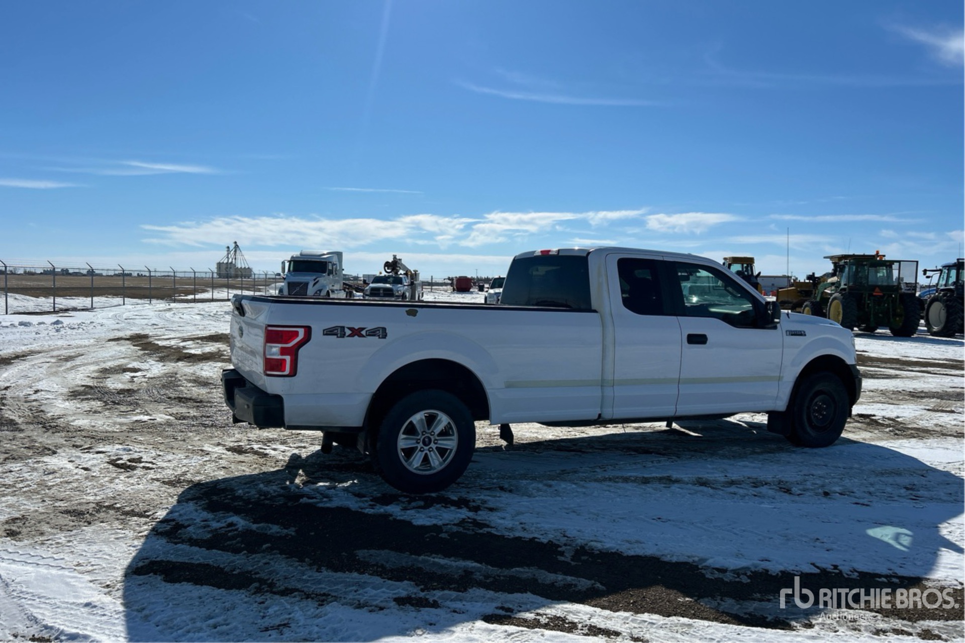 General Appearance with Image, coin arrière droit