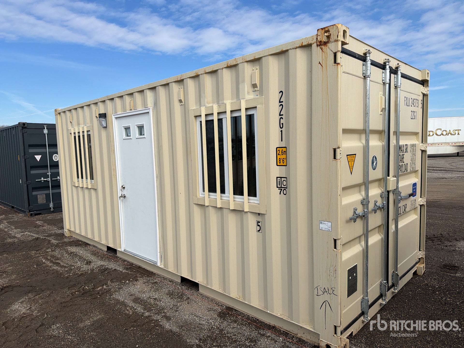 General Appearance with Picture, Right Front Corner