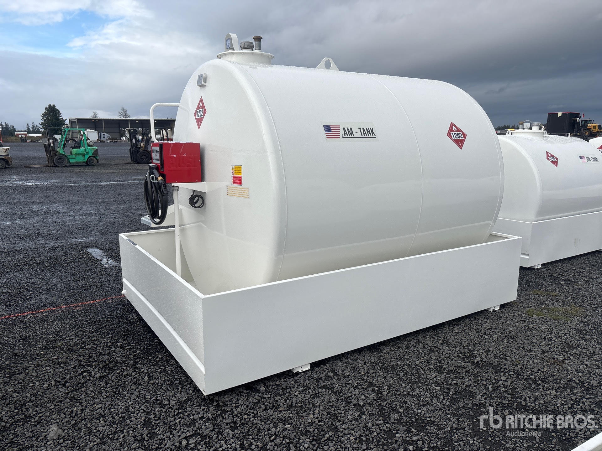 General Appearance with Foto, angolo posteriore sinistro