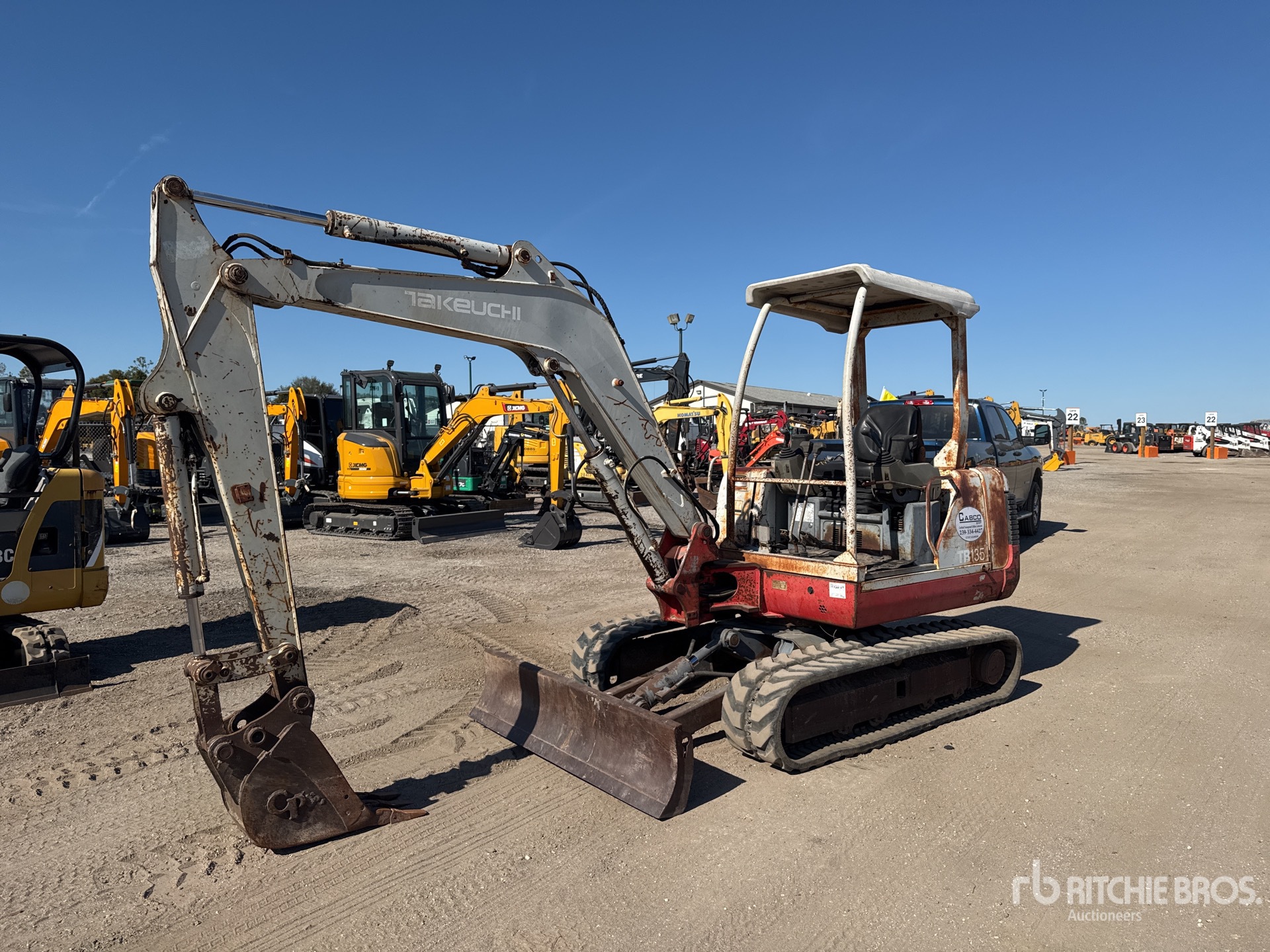 General Appearance with Picture, Left Front Corner