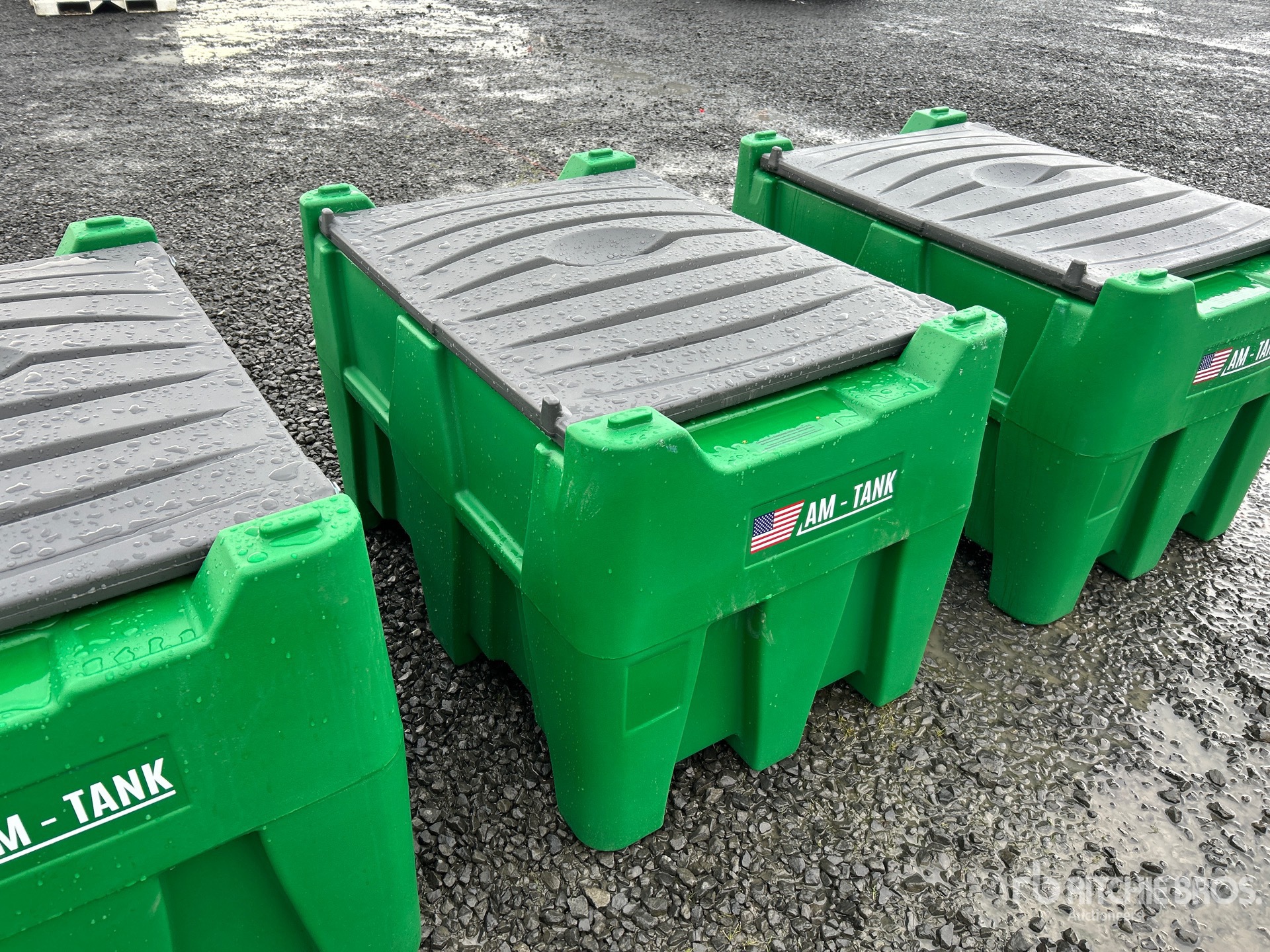 General Appearance with Bild, Ecke hinten rechts